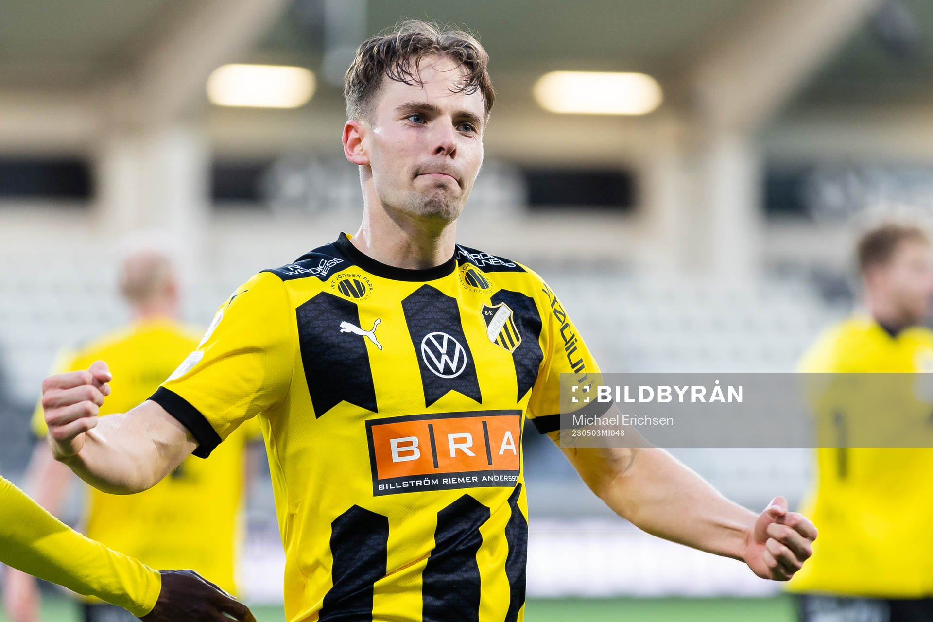 Häckens Lars Olden Larsen jublar