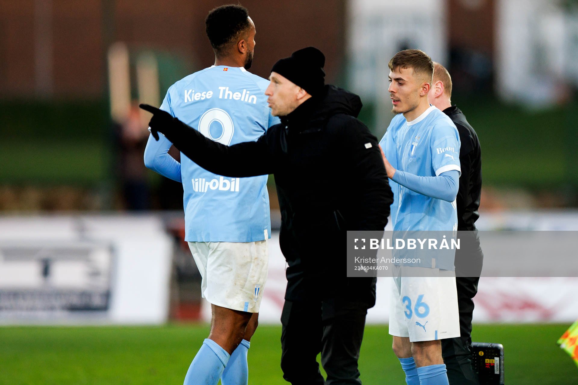 Malmö FFs Patriot Sejdiu blir inbytt