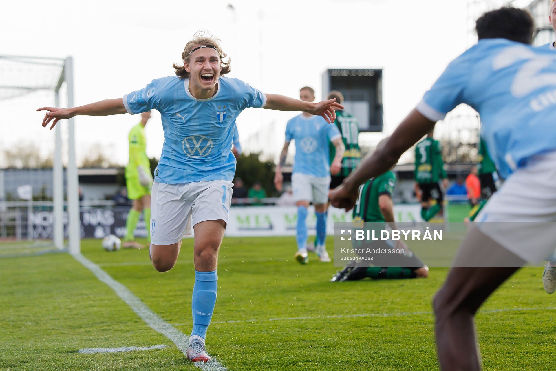 Malmö FFs Sebastian Nanasi jublar
