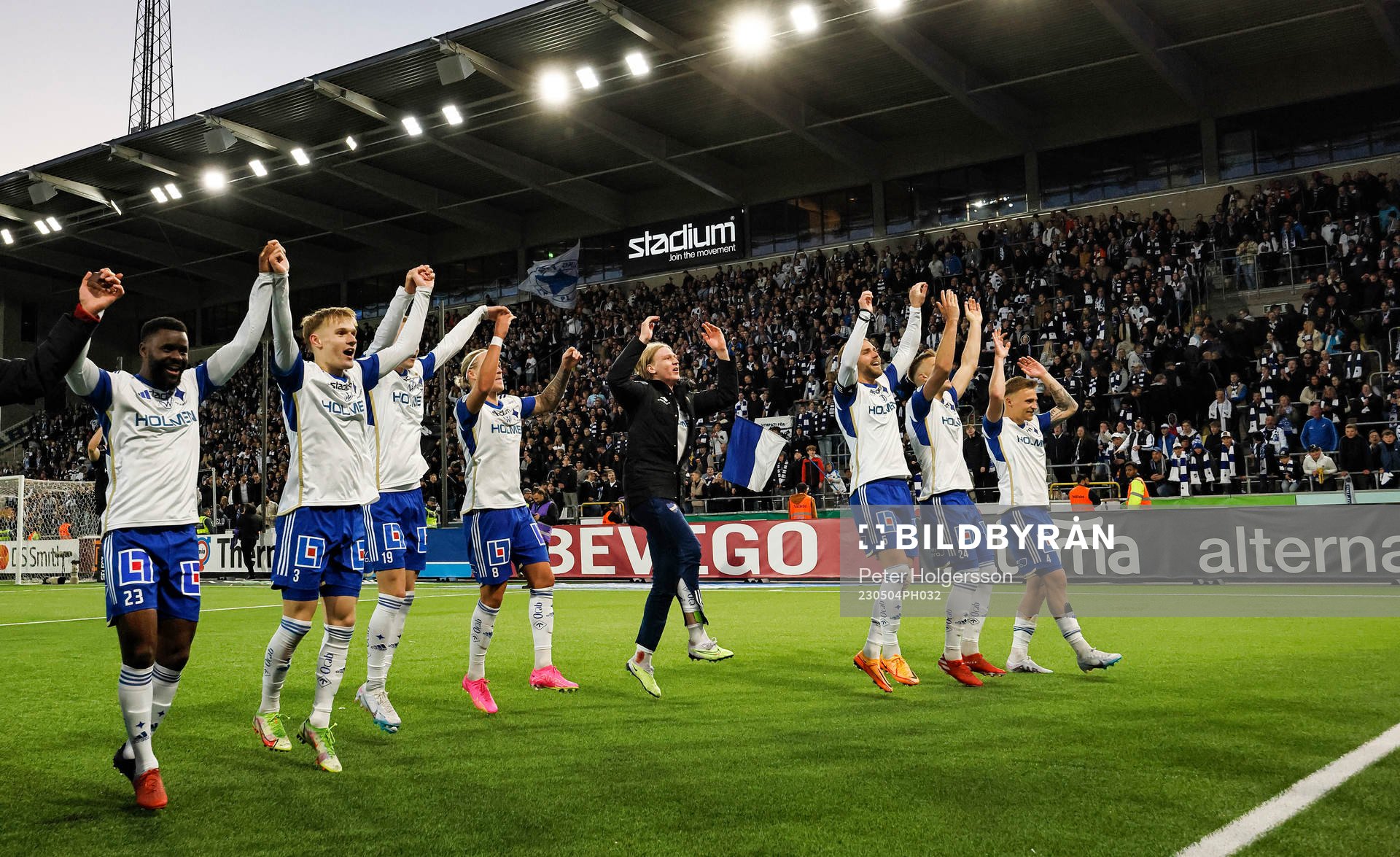 IFK Norrköpings spelare jublar