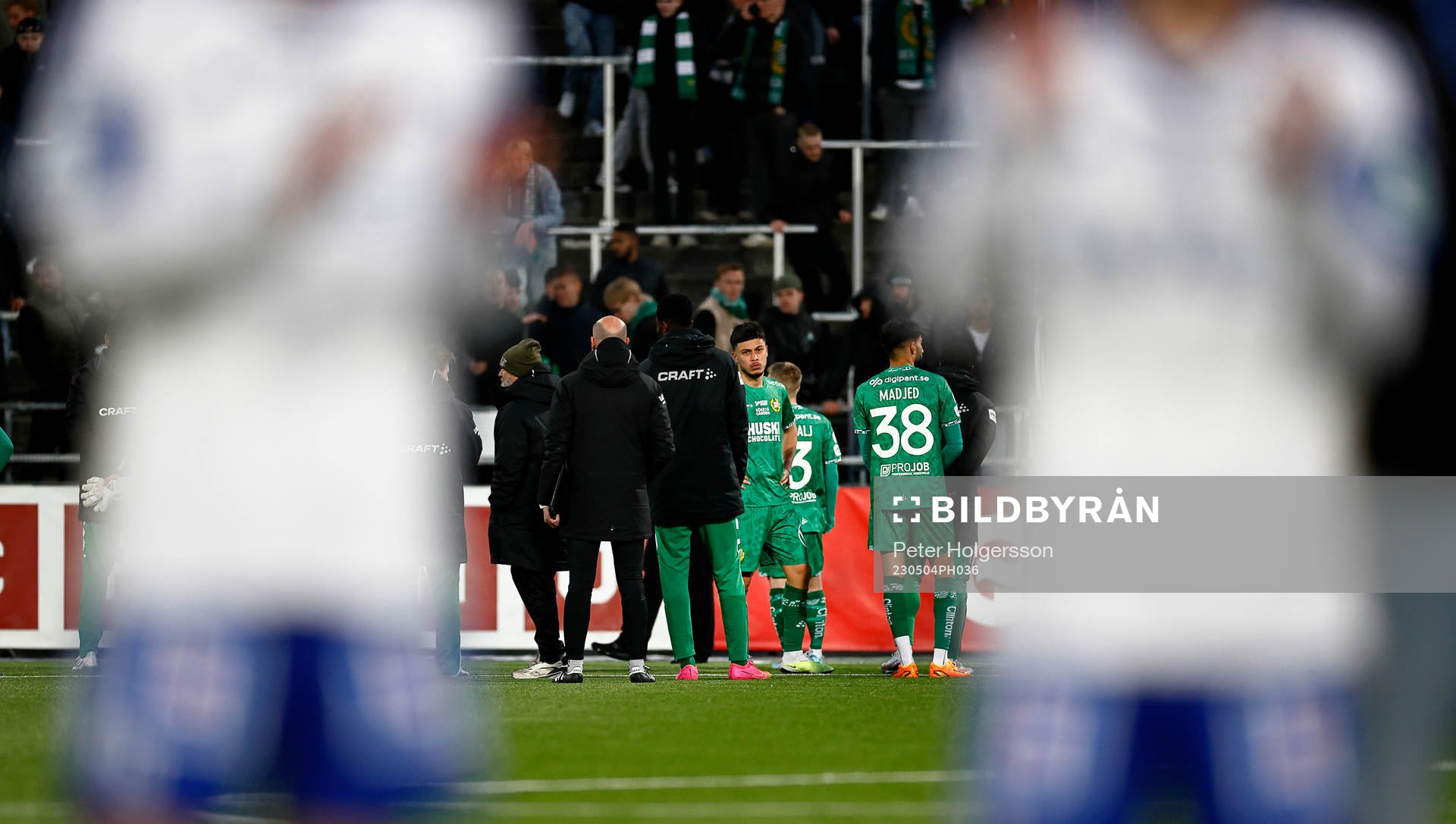 IFK Norrköpings spelare jublar och Hammarbys spelare deppar