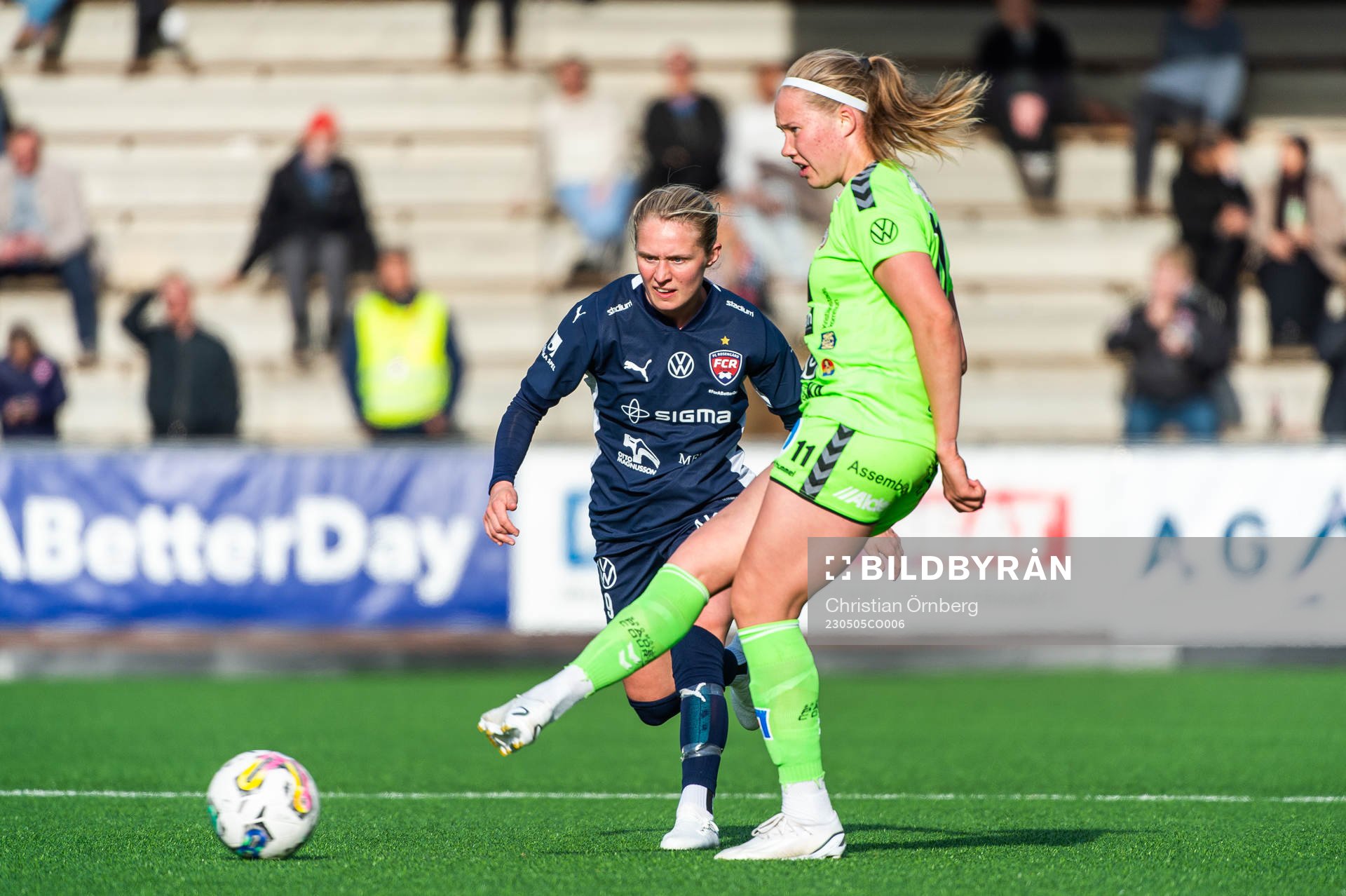 FC Rosengårds Emilia Larsson och Kristianstads Hlin