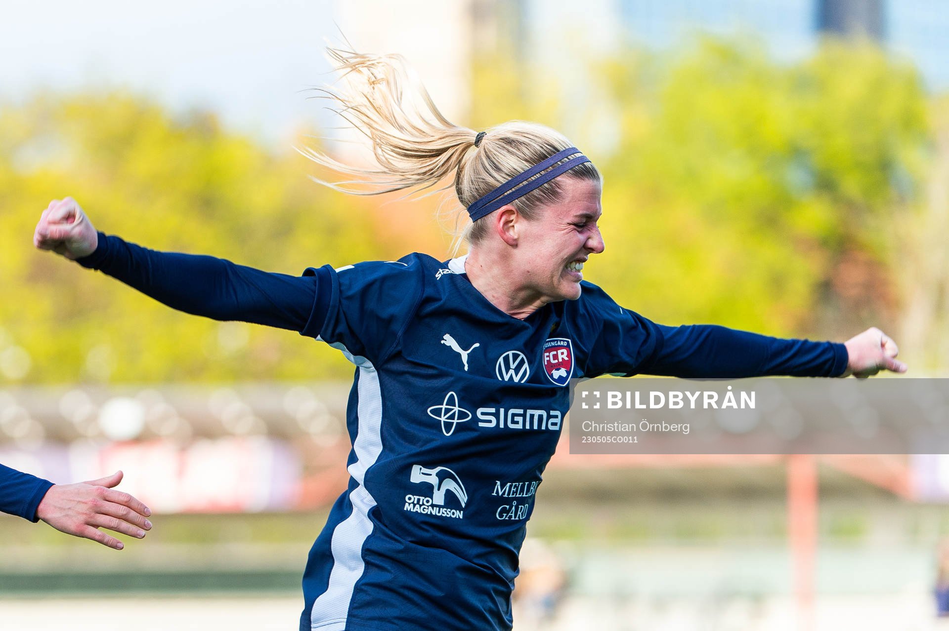 FC Rosengårds Olivia Schough jublar