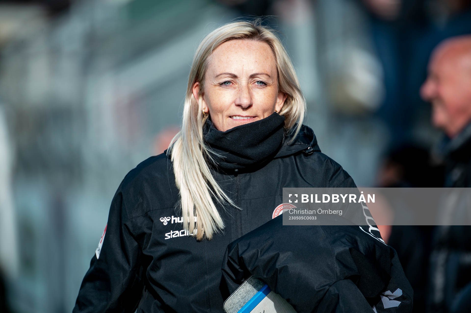 Kristianstads tränare Elisabet Gunnarsdottir innan fotbollsmatchen i Damallsvenskan mellan FC Rosengård och Kristianstad den 5 maj 2023 i Malmö.