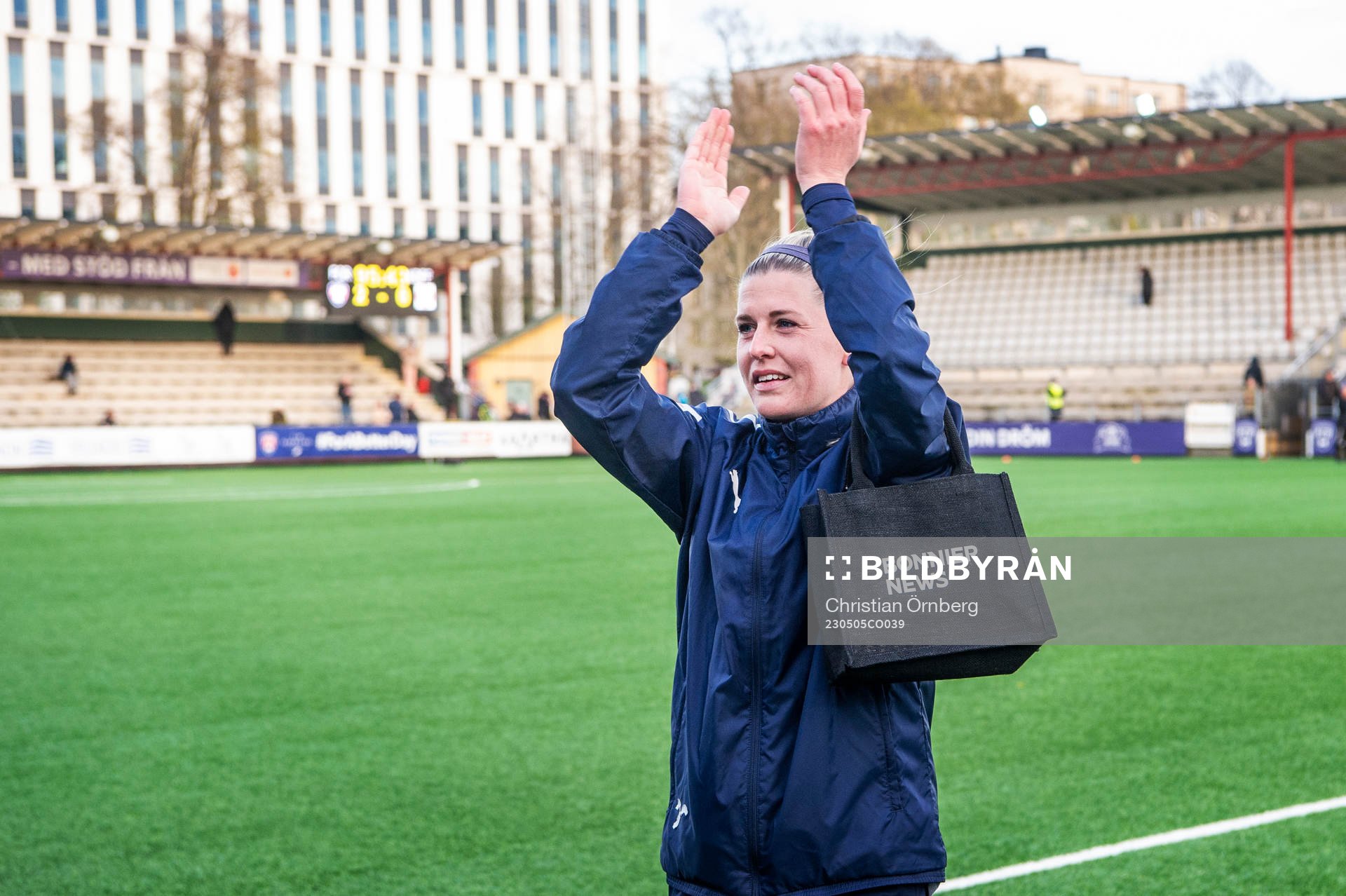 FC Rosengårds Olivia Schough jublar