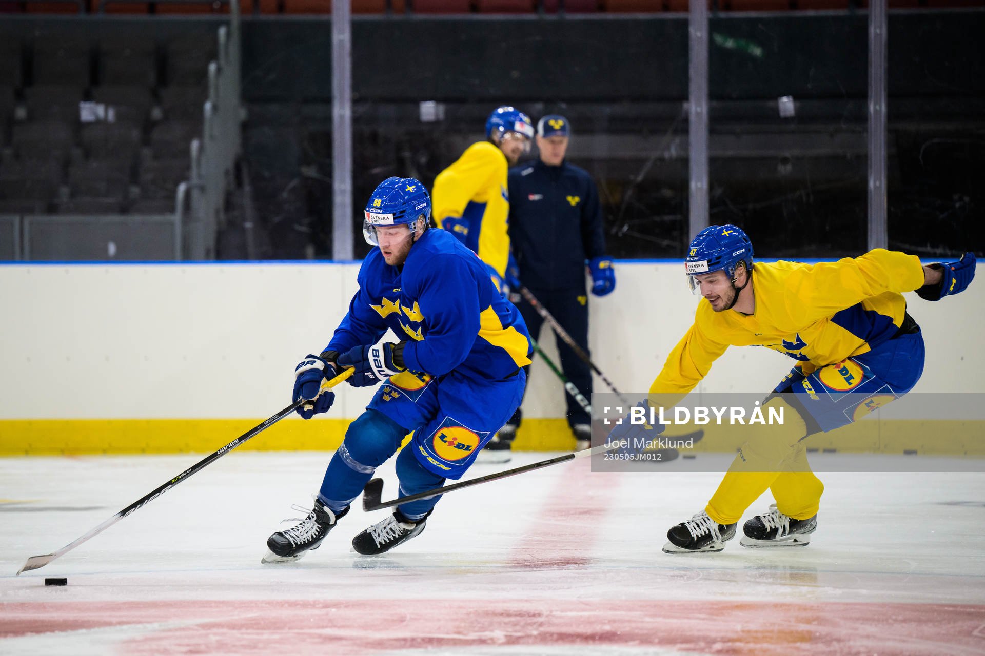 Alexander Nylander and Hardy Häman Aktell of Sweden at a