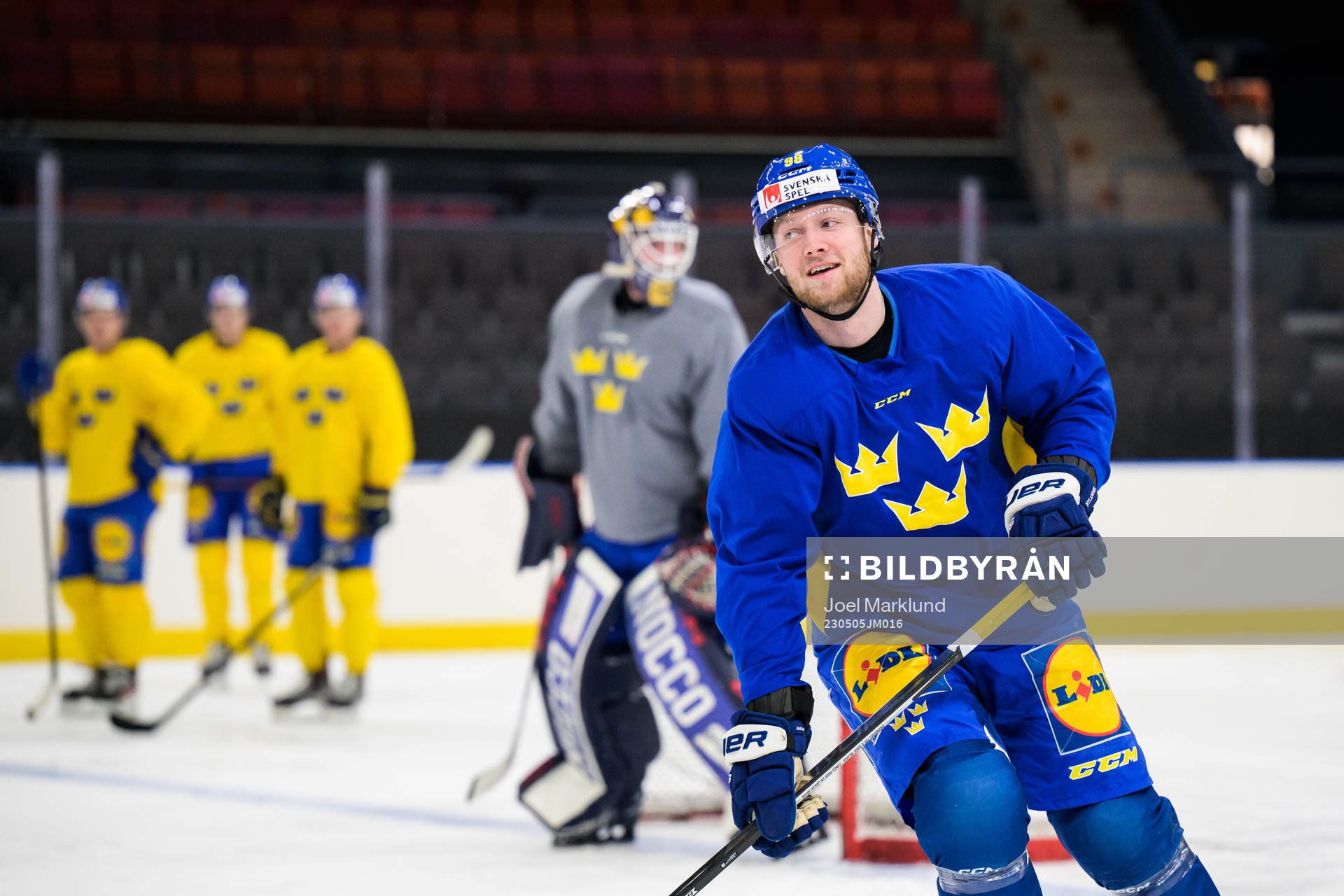 Alexander Nylander of Sweden at a practice session