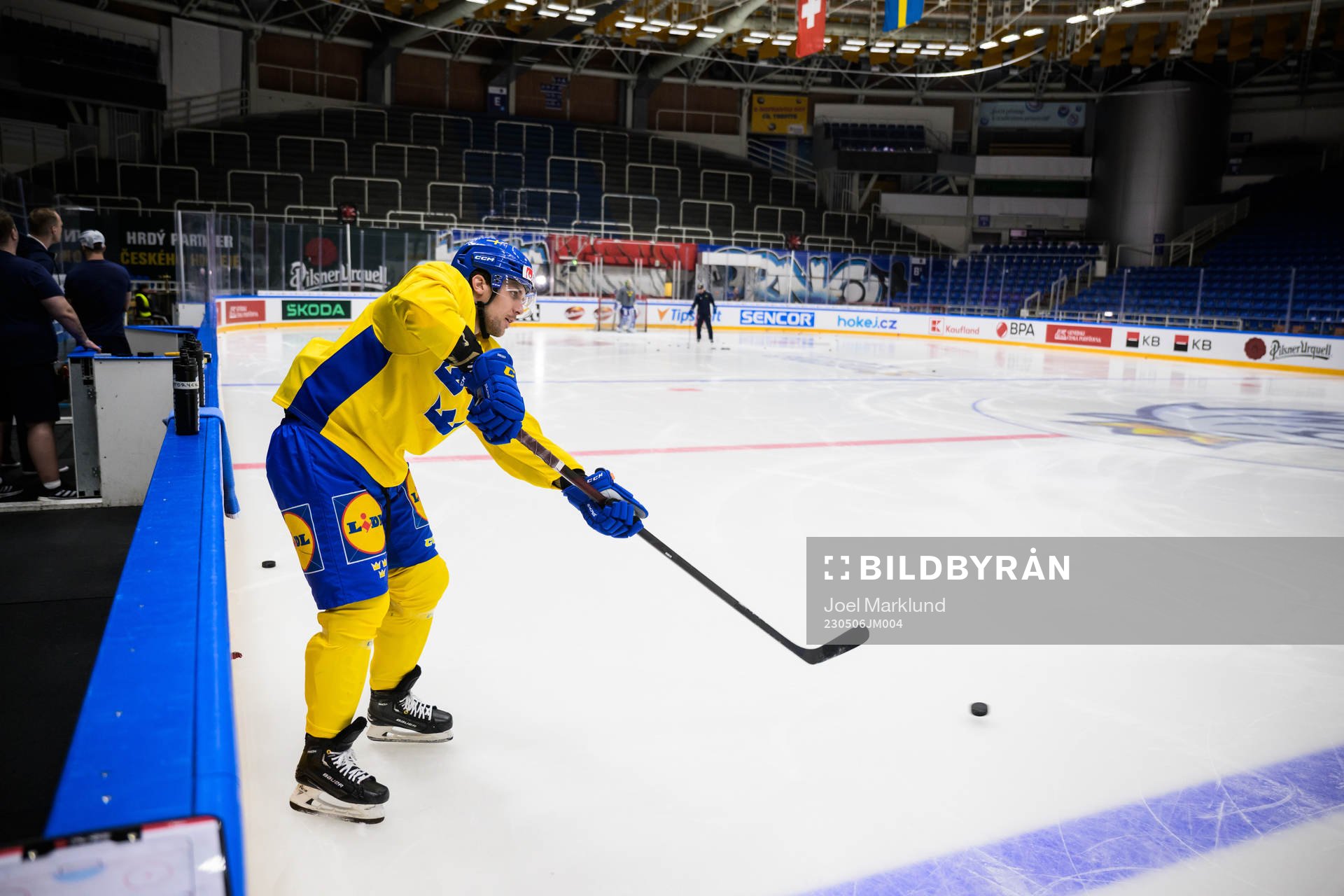 Henrik Tömmernes of Sweden at a practice session