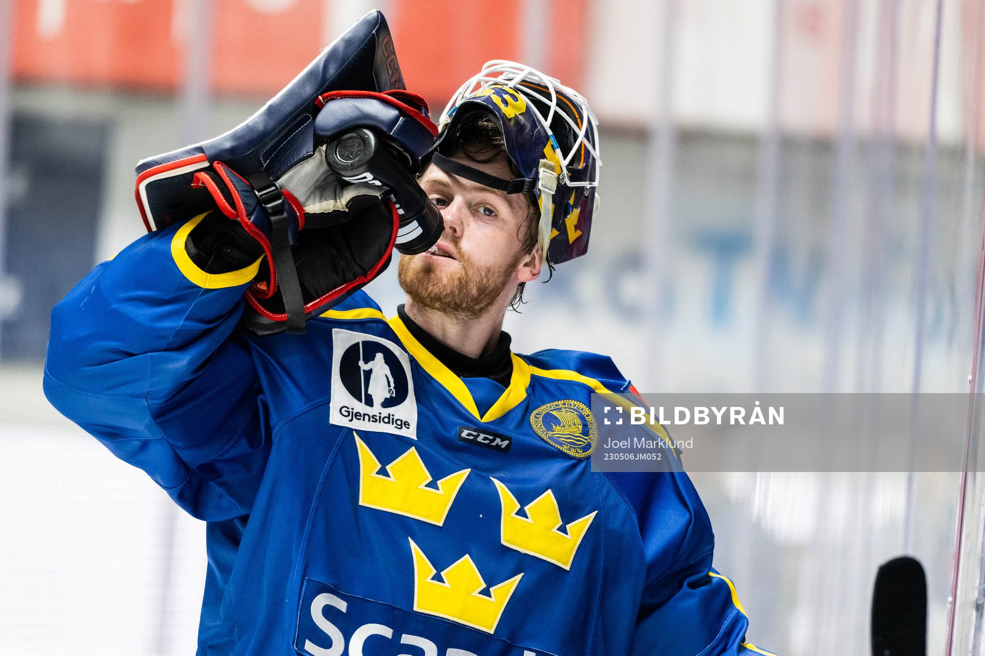 goaltender Marcus Högberg of Sweden