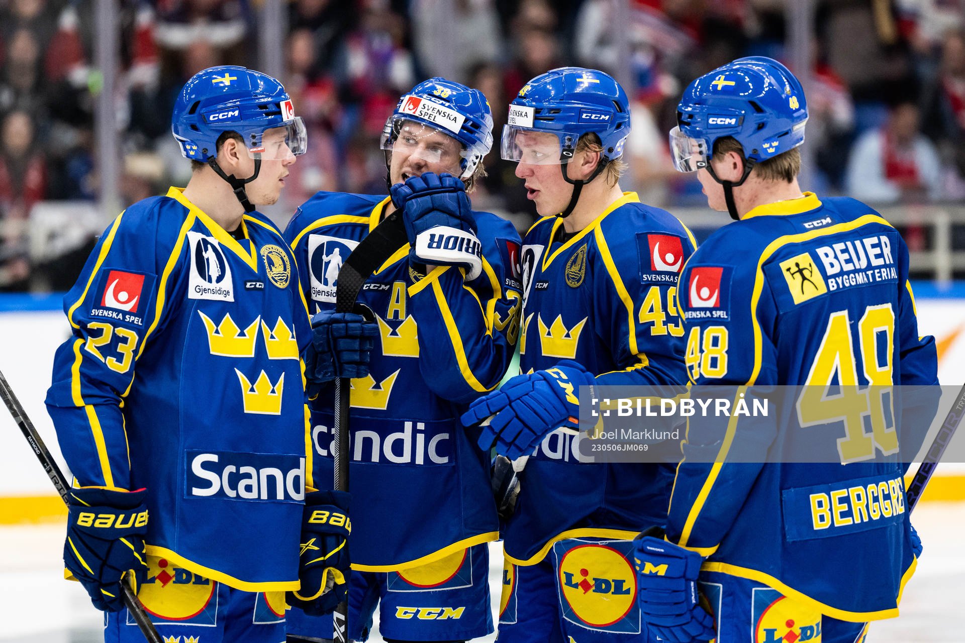 Lucas Raymond, Rasmus Sandin, Fabian Zetterlund and Jonatan