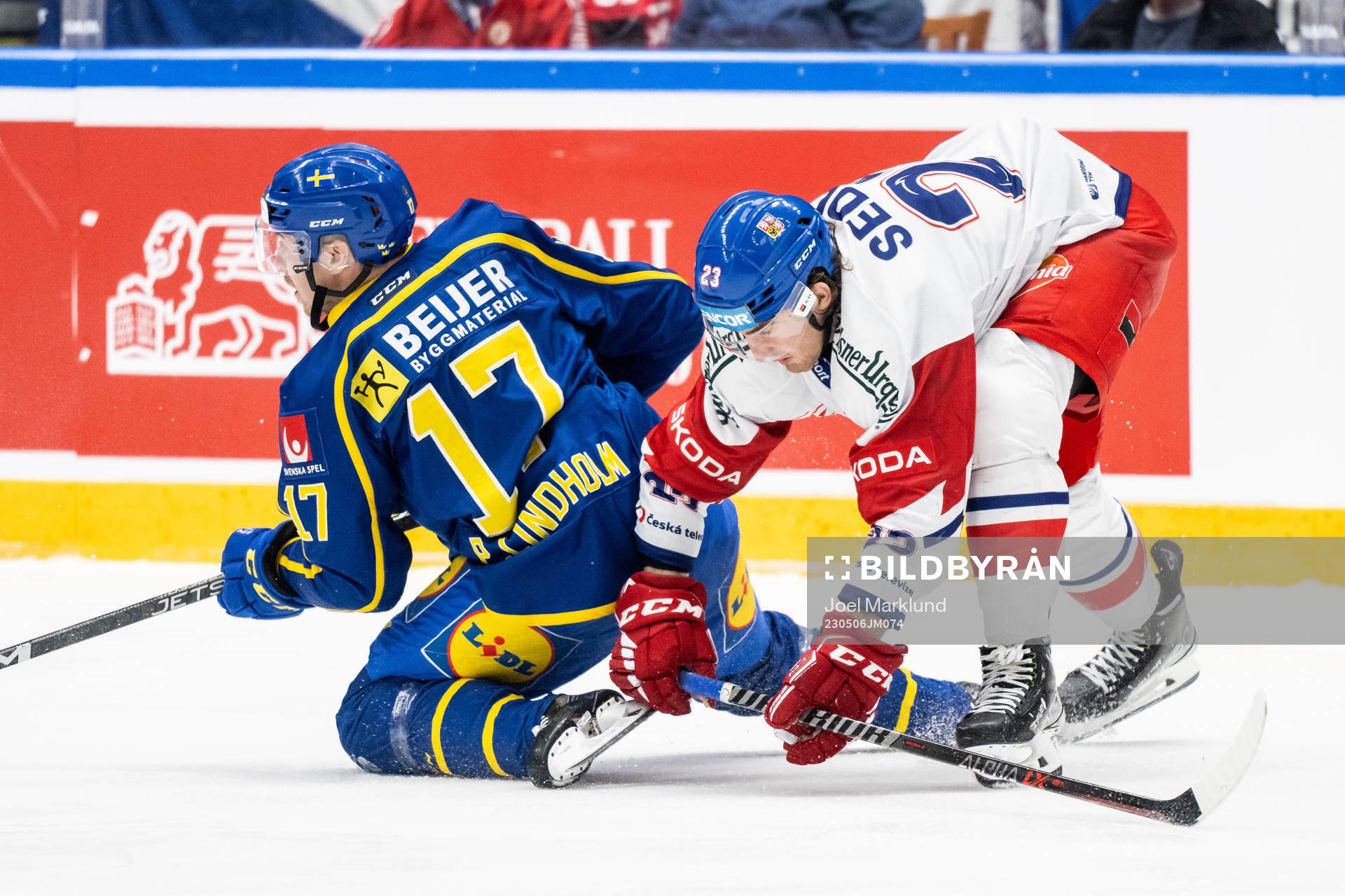 Pär Lindholm of Sweden and Lukas Sedlak of Czech Republic
