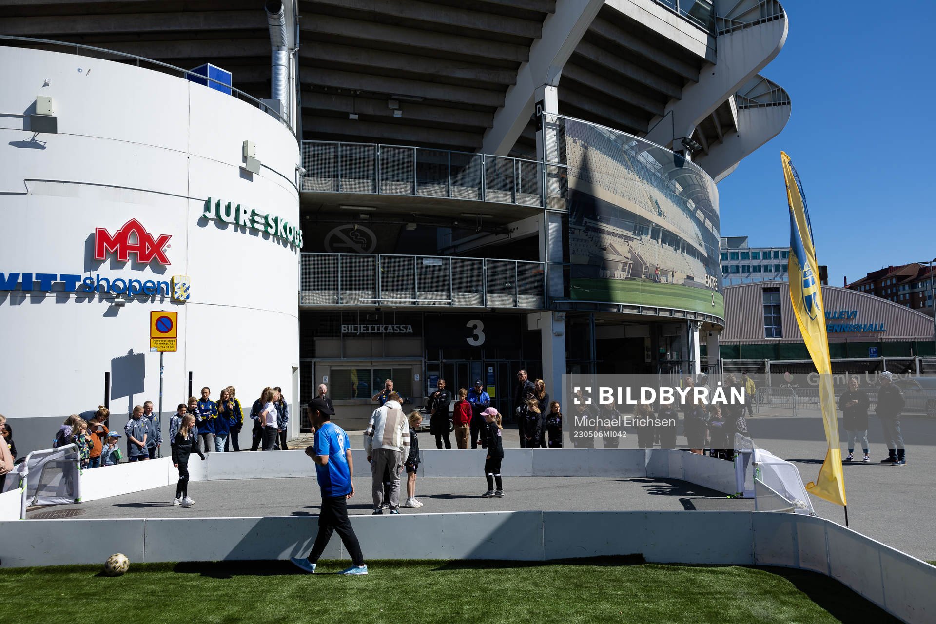 FIFA Trophy Tour