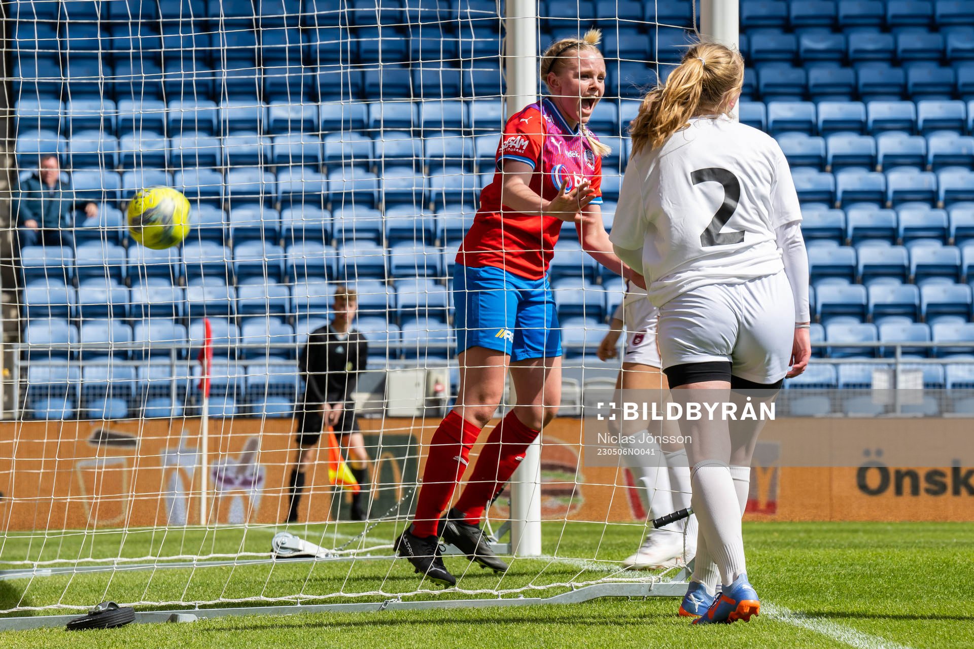 Helsingborgs Agnes Eklöf jublar