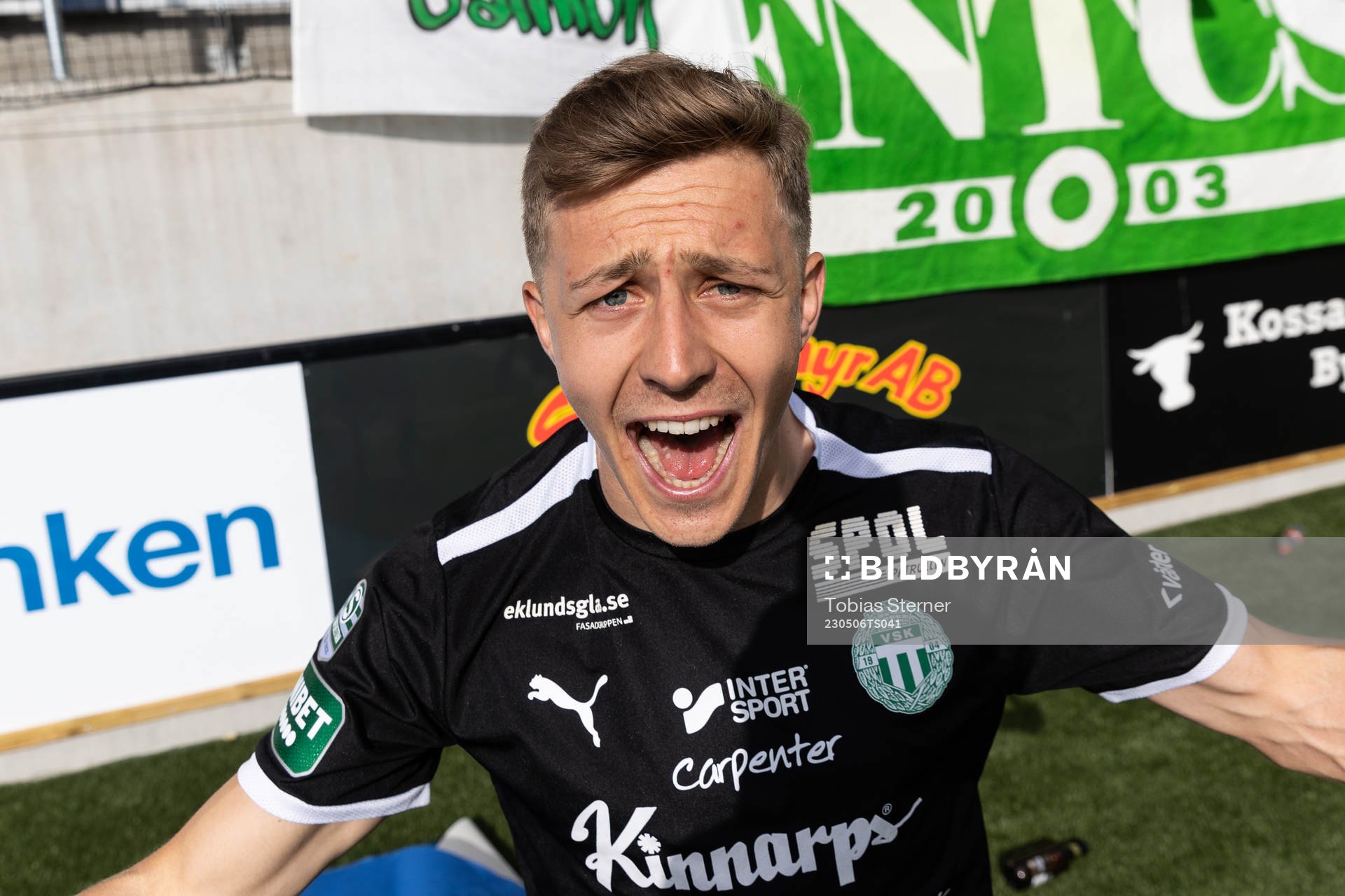 Västerås SKs Simon Gefvert jublar