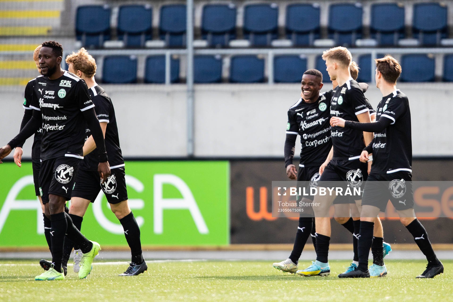 Västerås SKs Jaheem Burke jublar