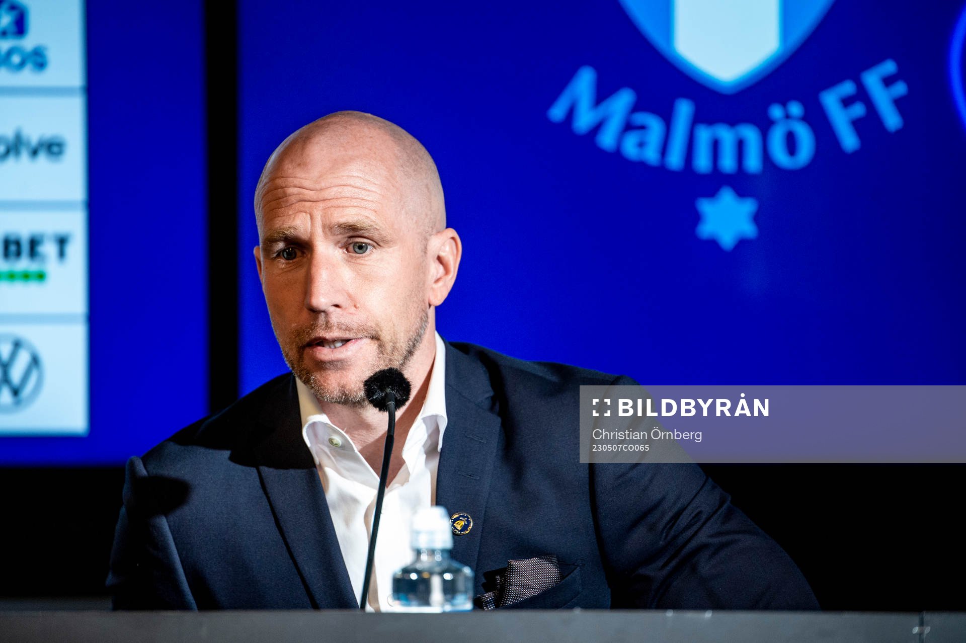 Malmö FFs tränare Henrik Rydström på en presskonferens
