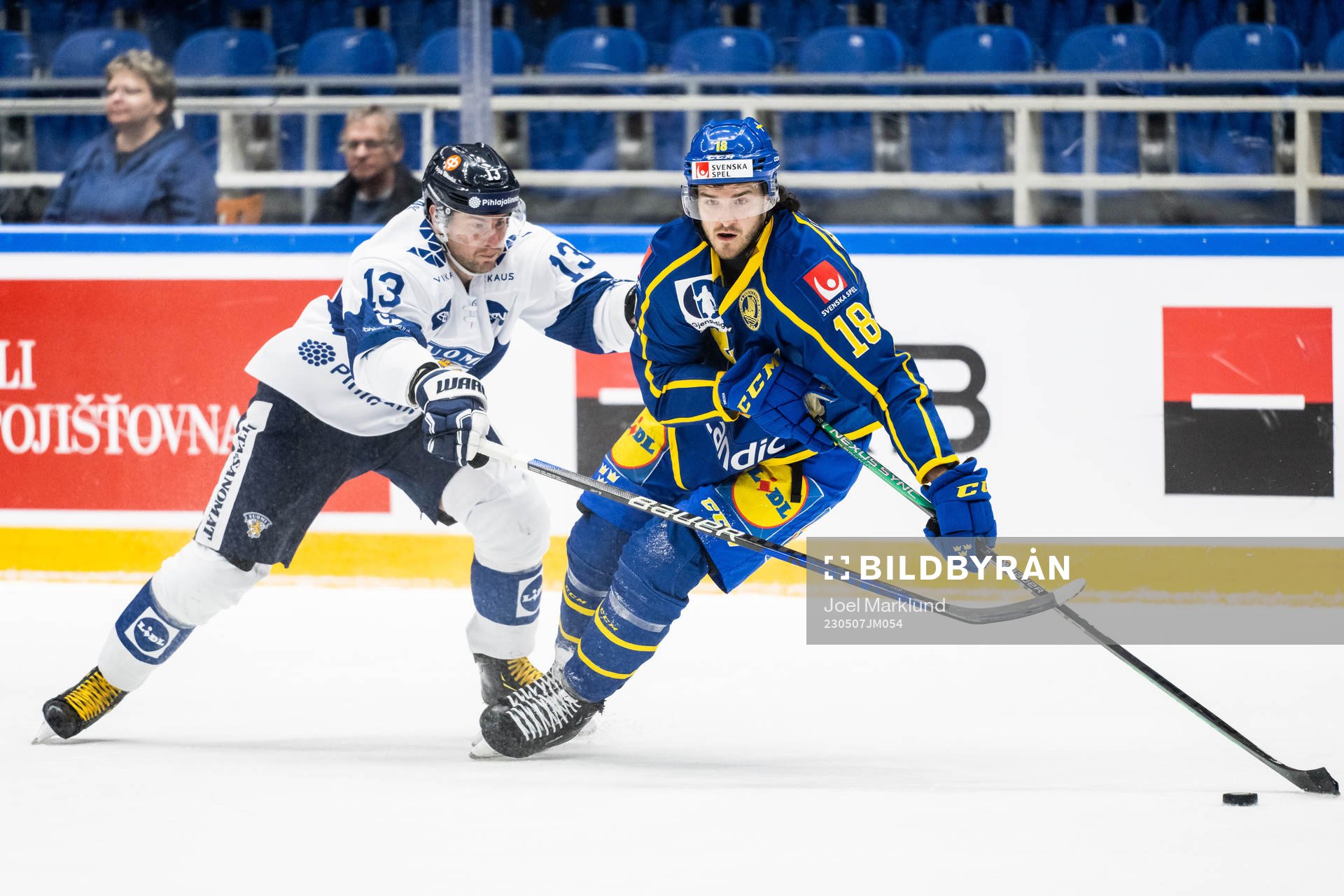 Mikael Ruohomaa of Finland and Dennis Everberg of Sweden