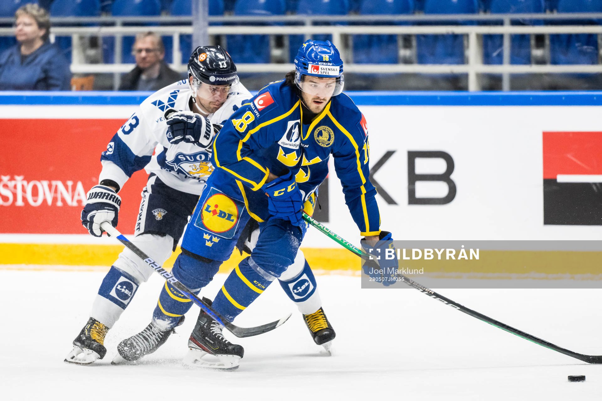 Mikael Ruohomaa of Finland and Dennis Everberg of Sweden
