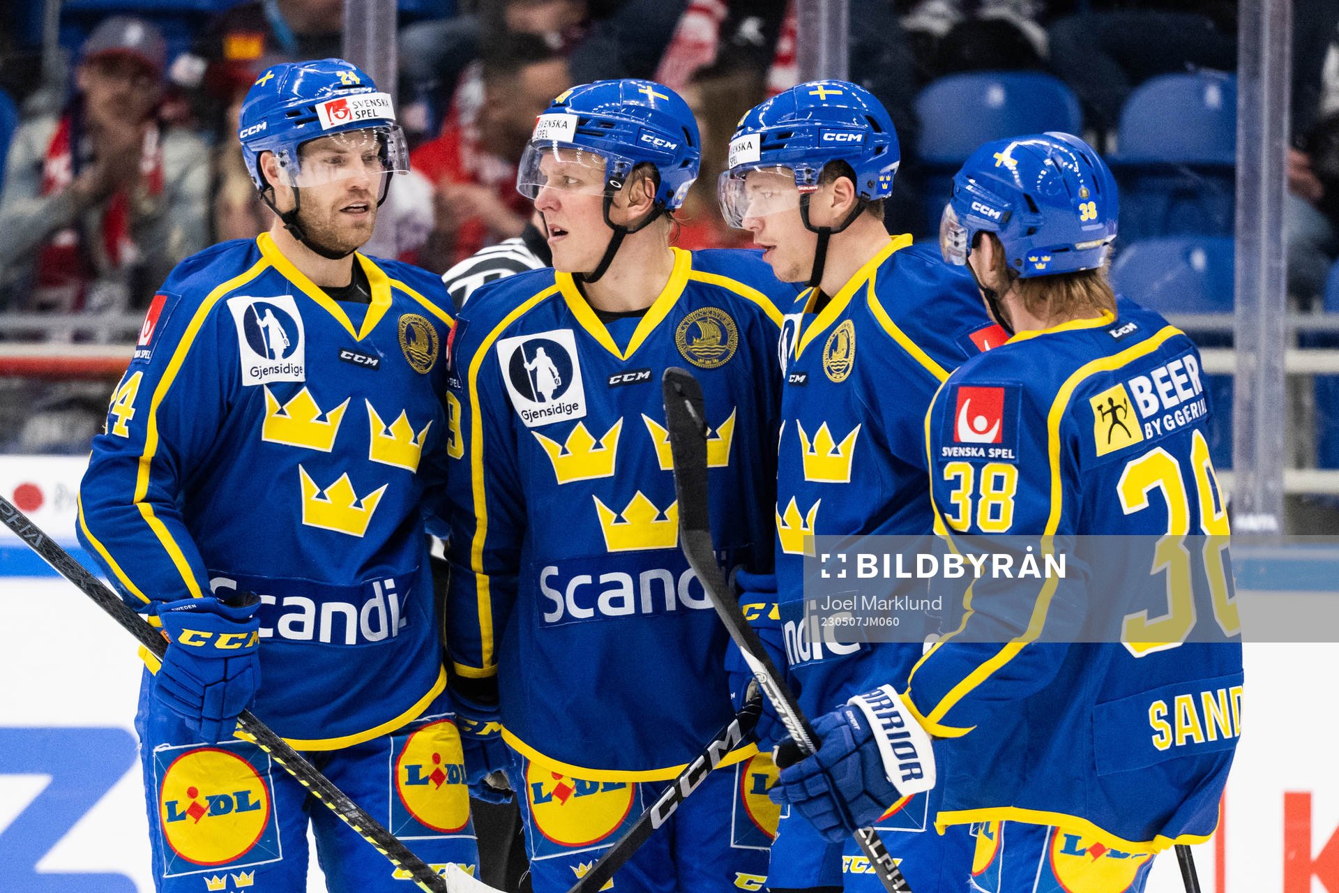 Oscar Lindberg, Fabian Zetterlund, Lucas Raymond and Rasmus