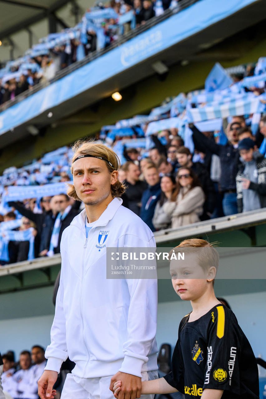 Malmö FFs Sebastian Nanasi gör entre