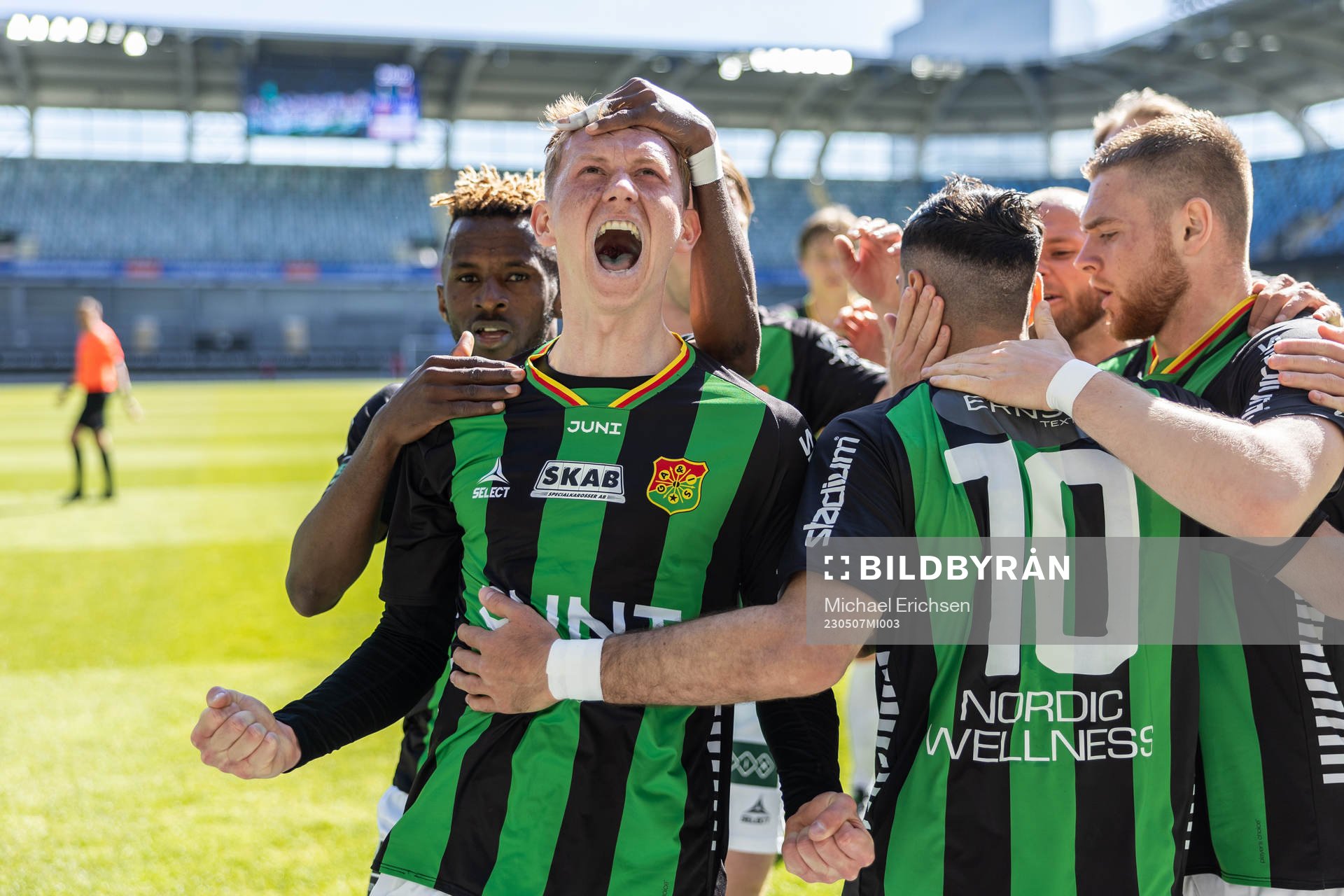 GAISs Julius Lindberg jublar