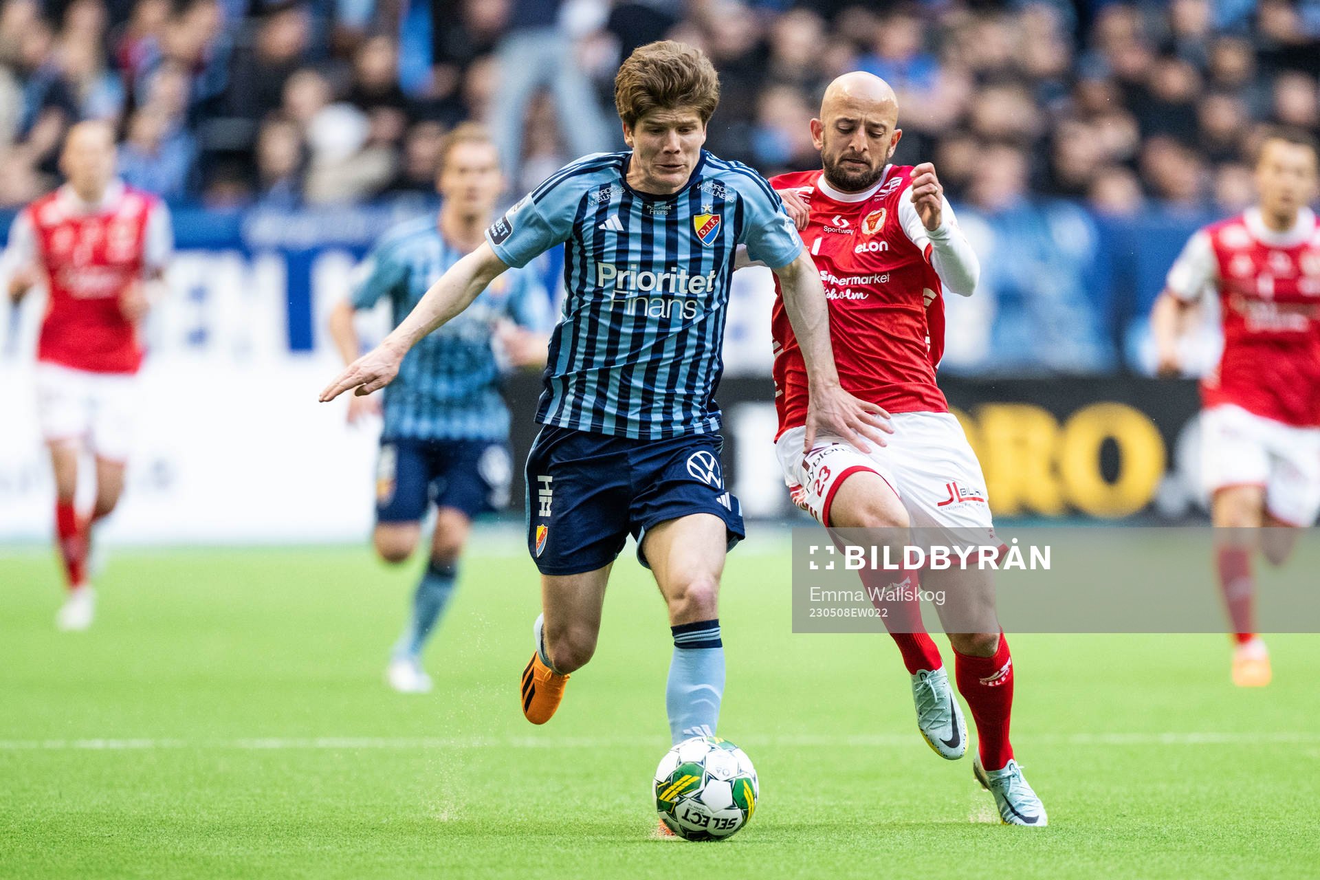 Djurgårdens Oliver Berg och Kalmars Robert Gojani