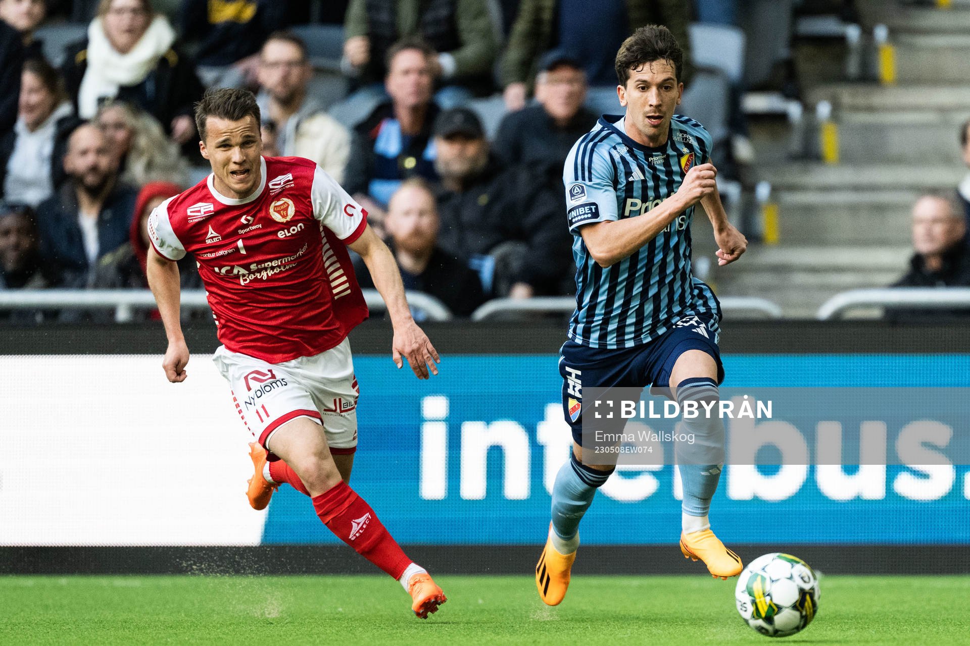 Kalmars Simon Skrabb och Djurgårdens Gustav Wikheim