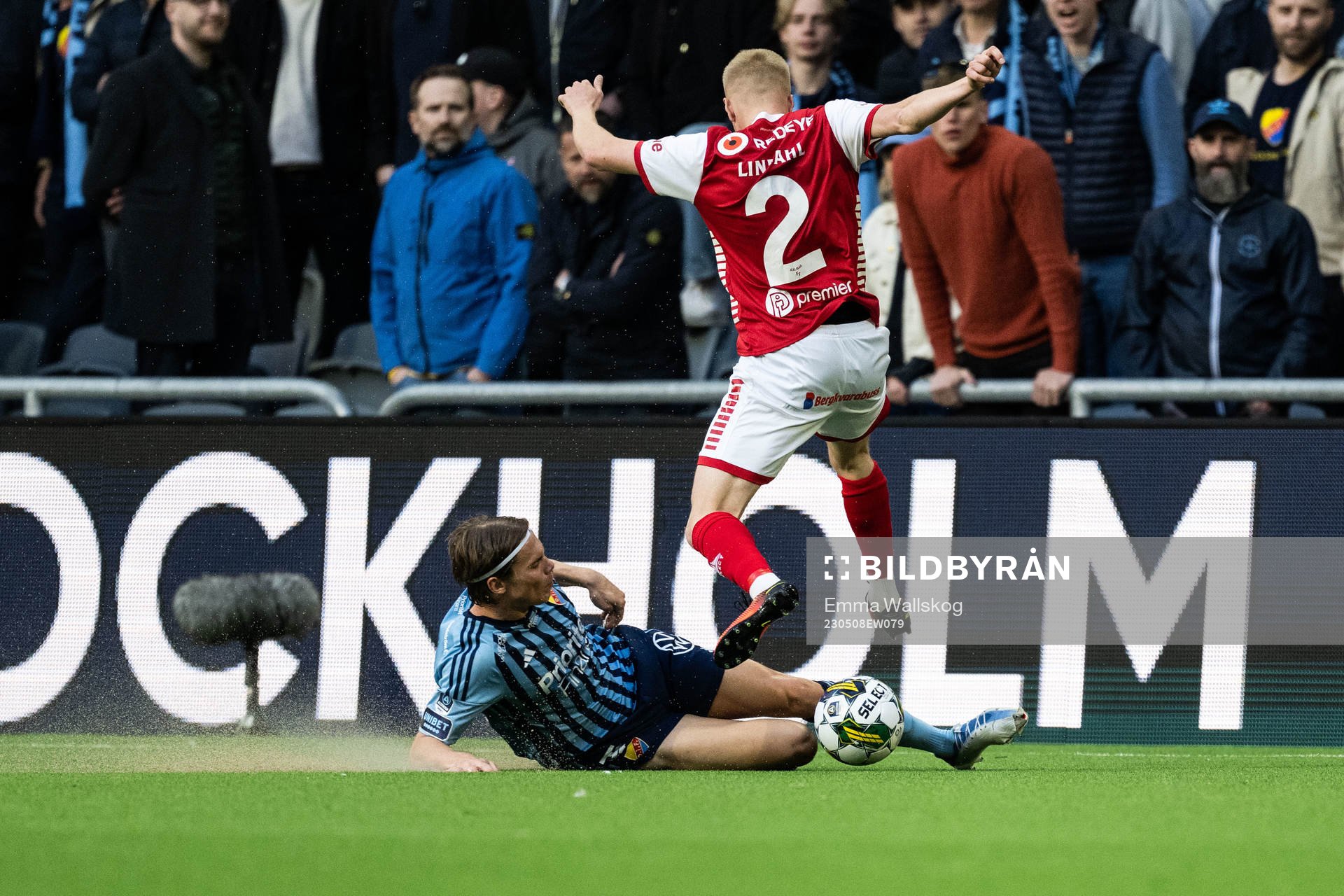 Djurgårdens Elias Andersson och Kalmars Axel Lindahl