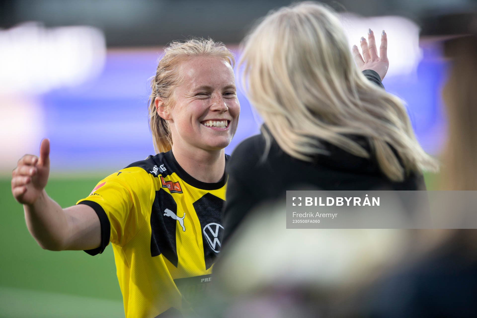 Häckens Julie Blakstad jublar