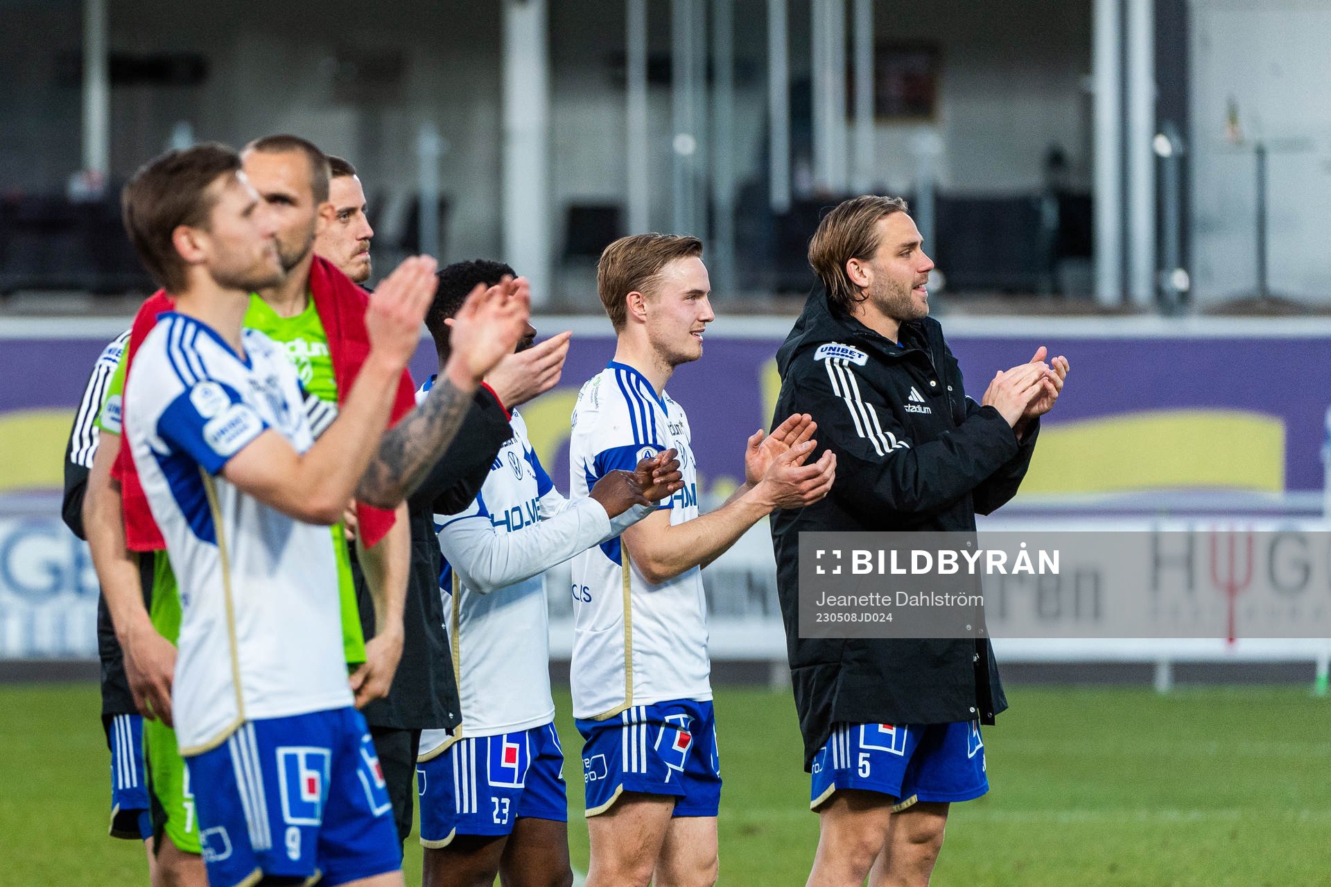 IFK Norrköpings spelare jublar