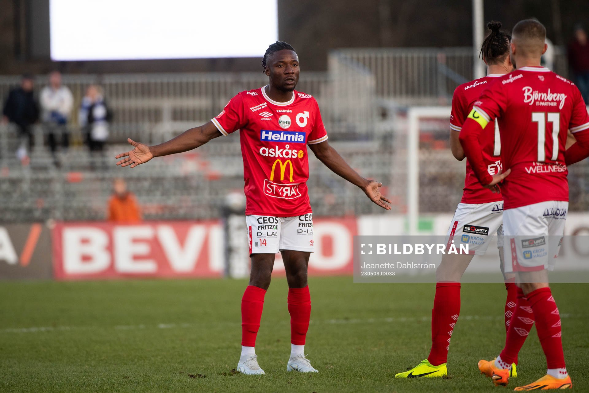 Degerfors Fortune Akpan Bassey, Dijan Vukojevic och