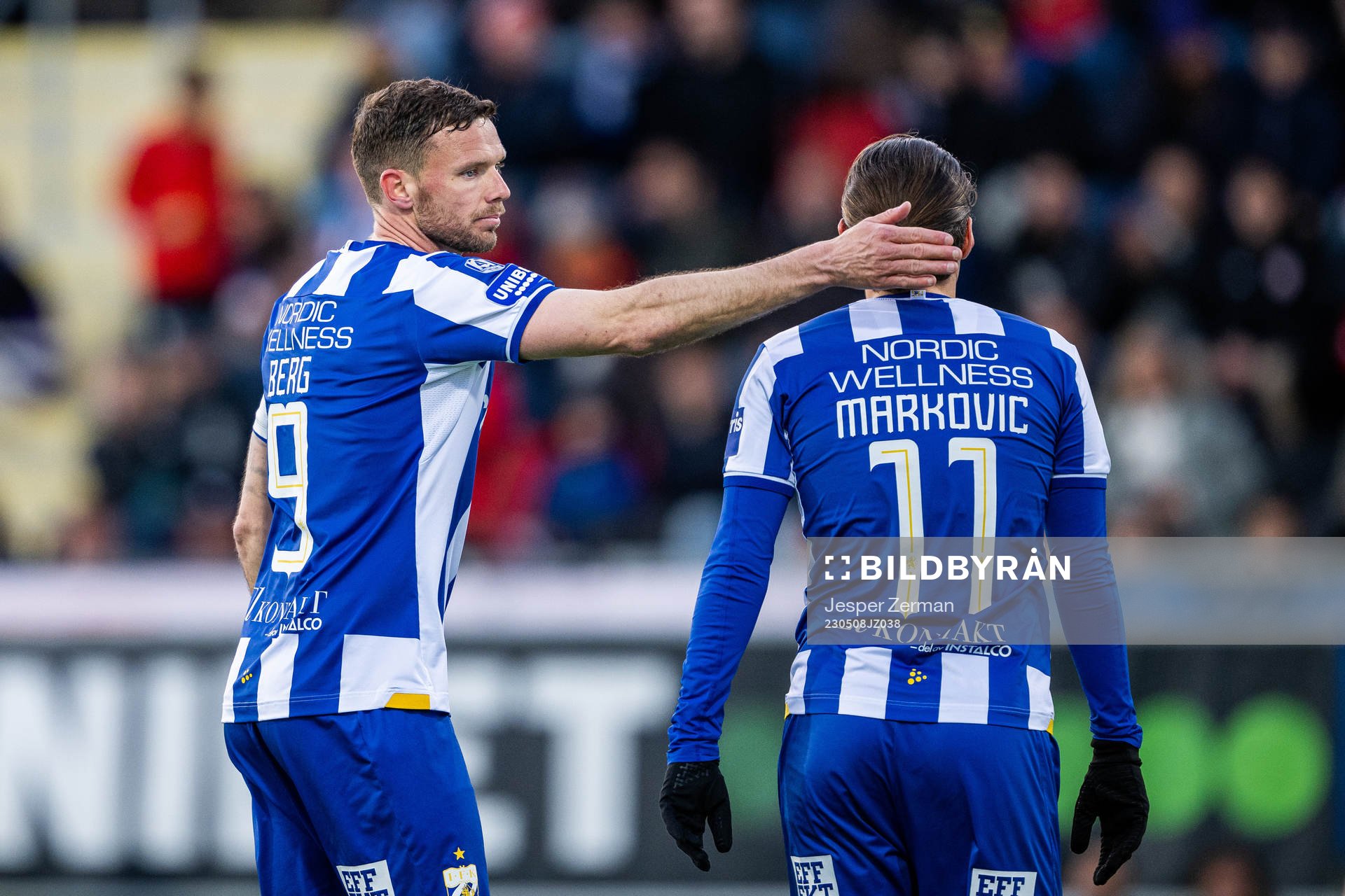 IFK Göteborgs Marcus Berg och Eman Markovic deppar