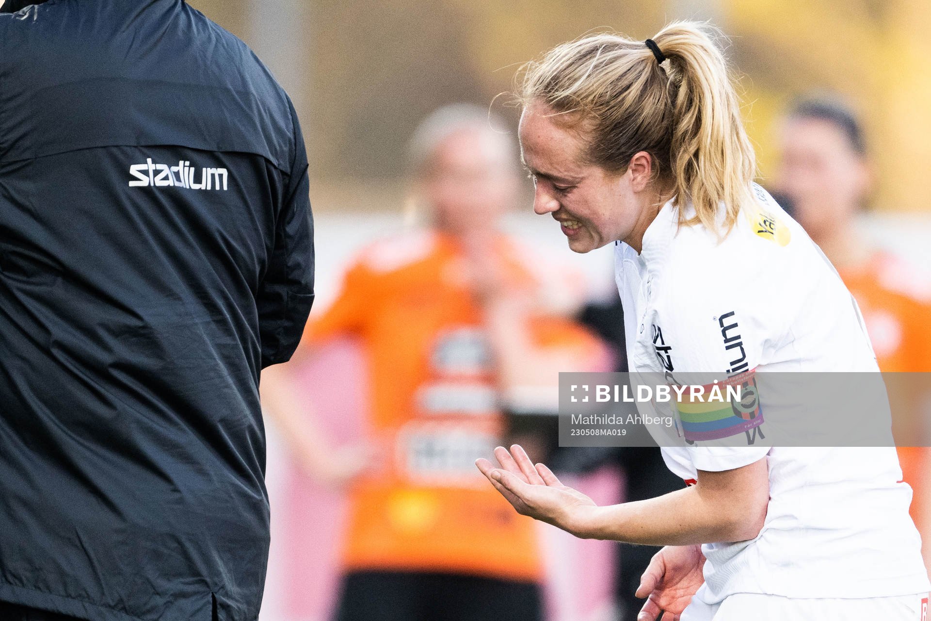 Brommapojkarnas Alice Ahlberg har ont