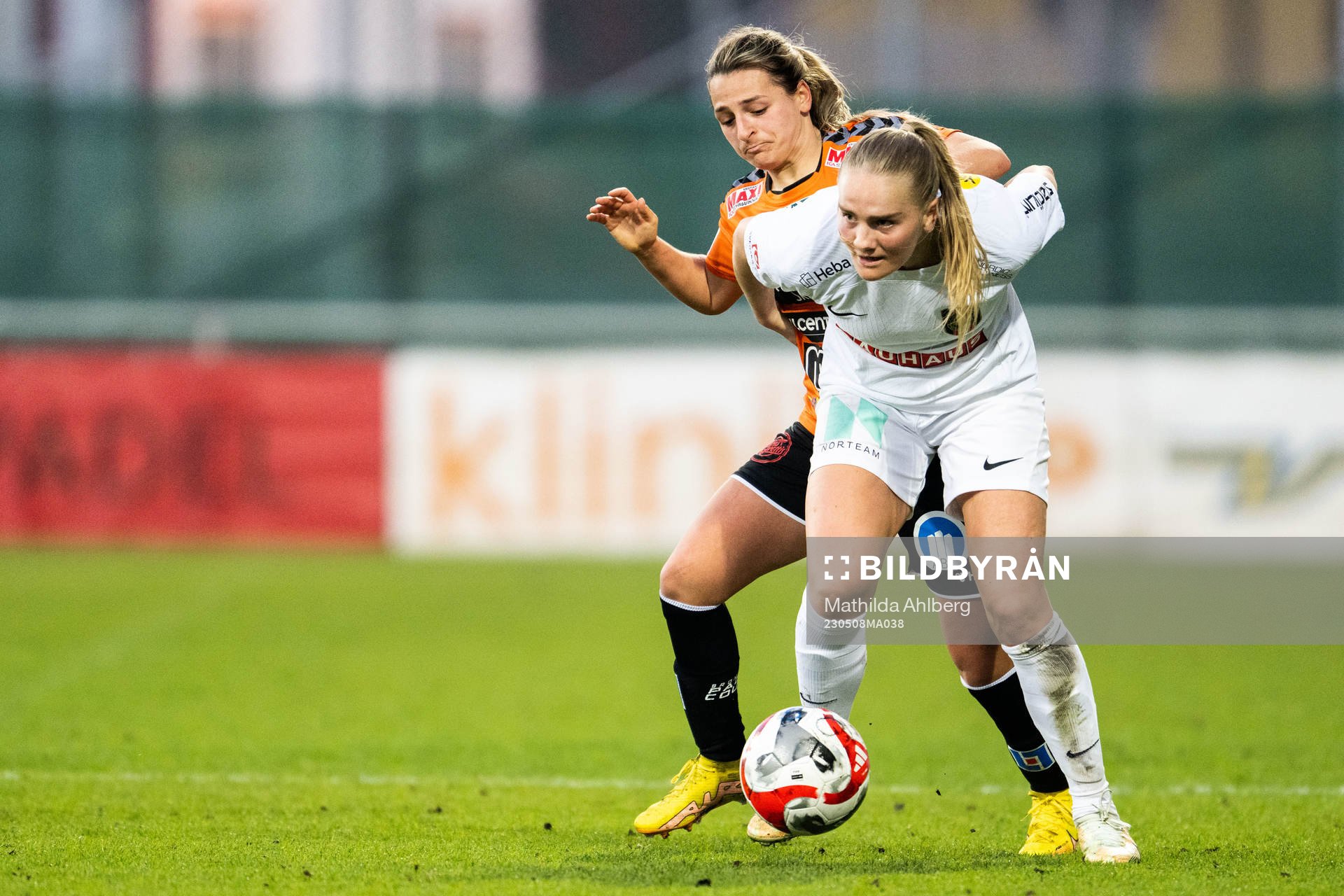 Kristianstads Emma Petrovic och Brommapojkarnas Klara Andrup