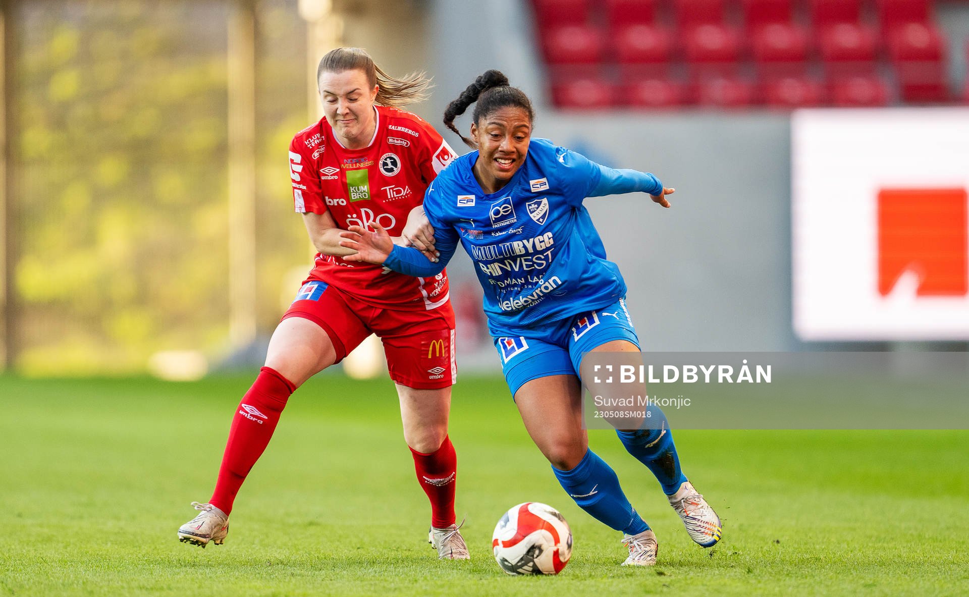Örebros Michaela Kovacs och Kalmars Elin Hagström