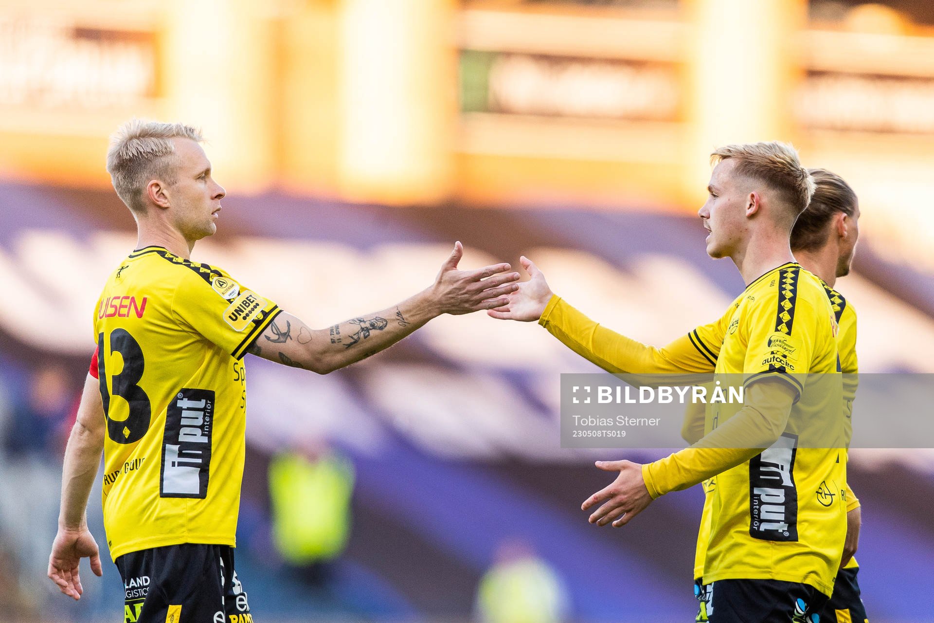 Elfsborgs Johan Larsson och Jacob Ondrejka jublar