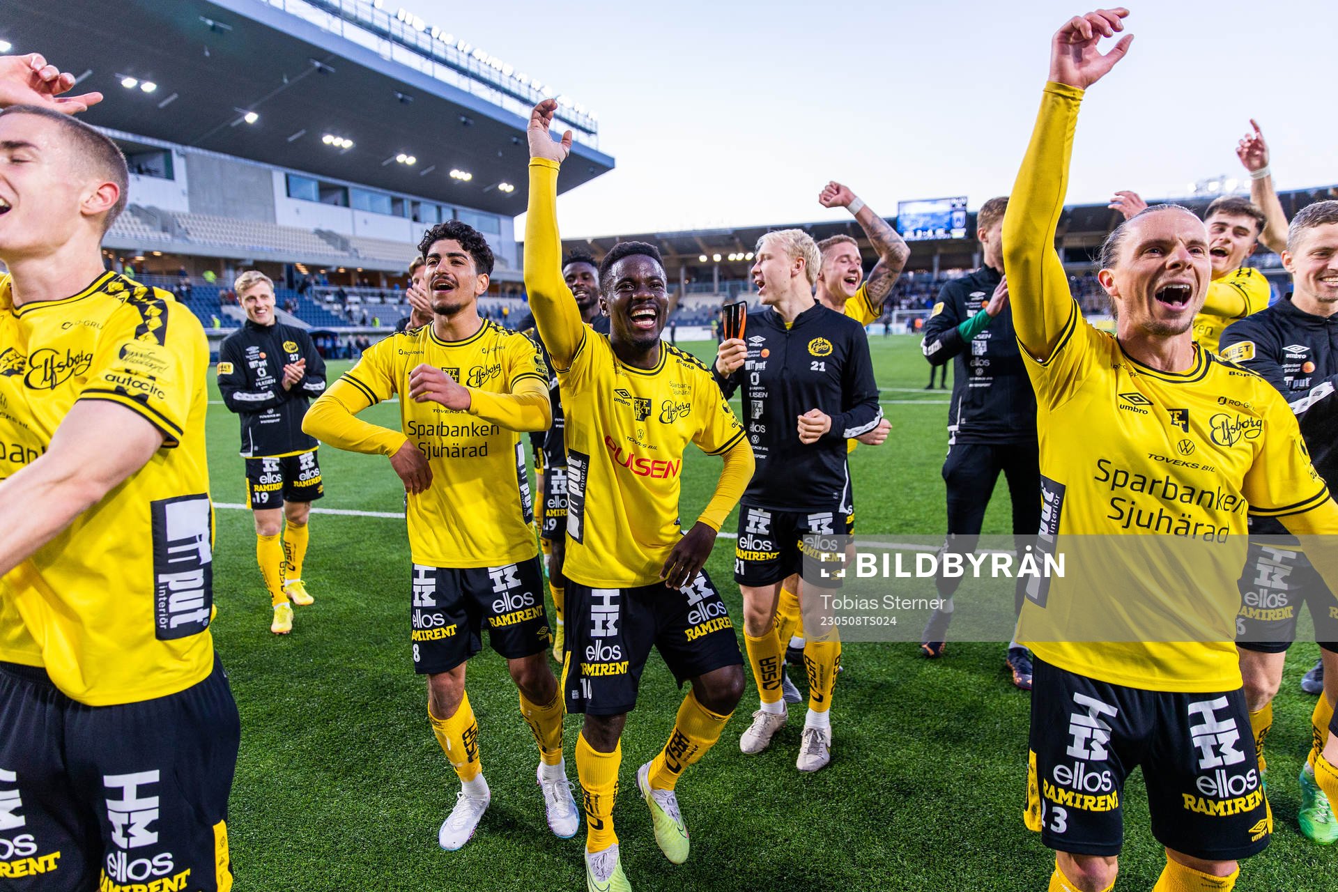 Elfsborgs spelare jublar