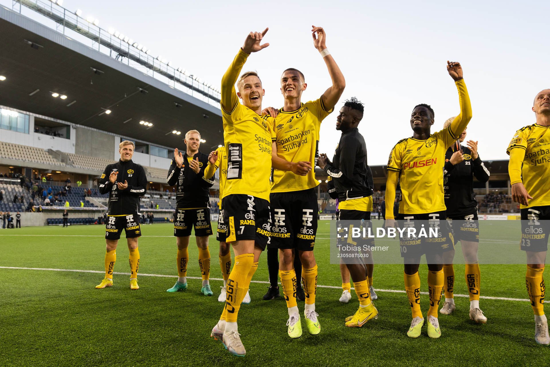 Elfsborgs Jacob Ondrejka och Gustaf Lagerbielke jublar