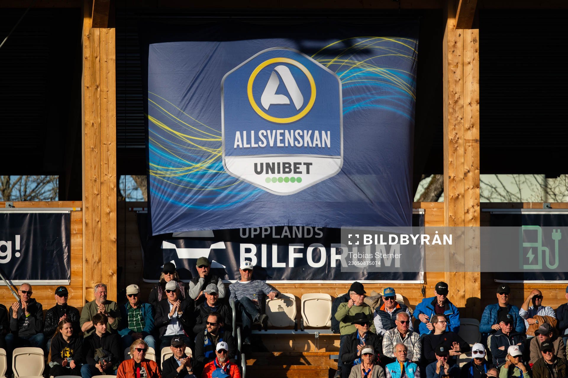 Allsvenskans logotyp på en flagga