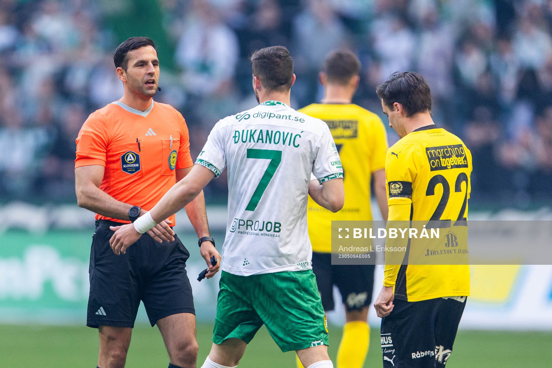 Domare Granit Maqedonci och Hammarbys Viktor Djukanovic