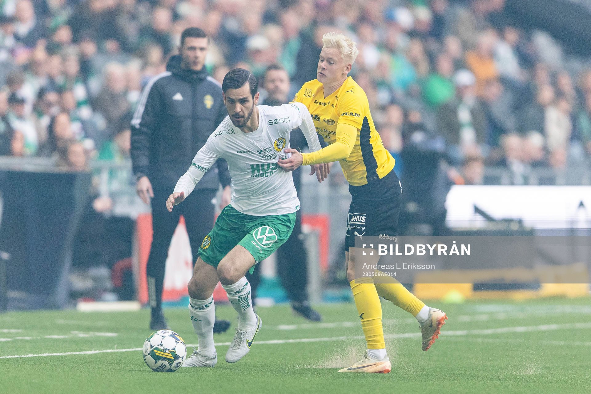 Hammarbys Adi Nalic och Mjällbys Max Fenger