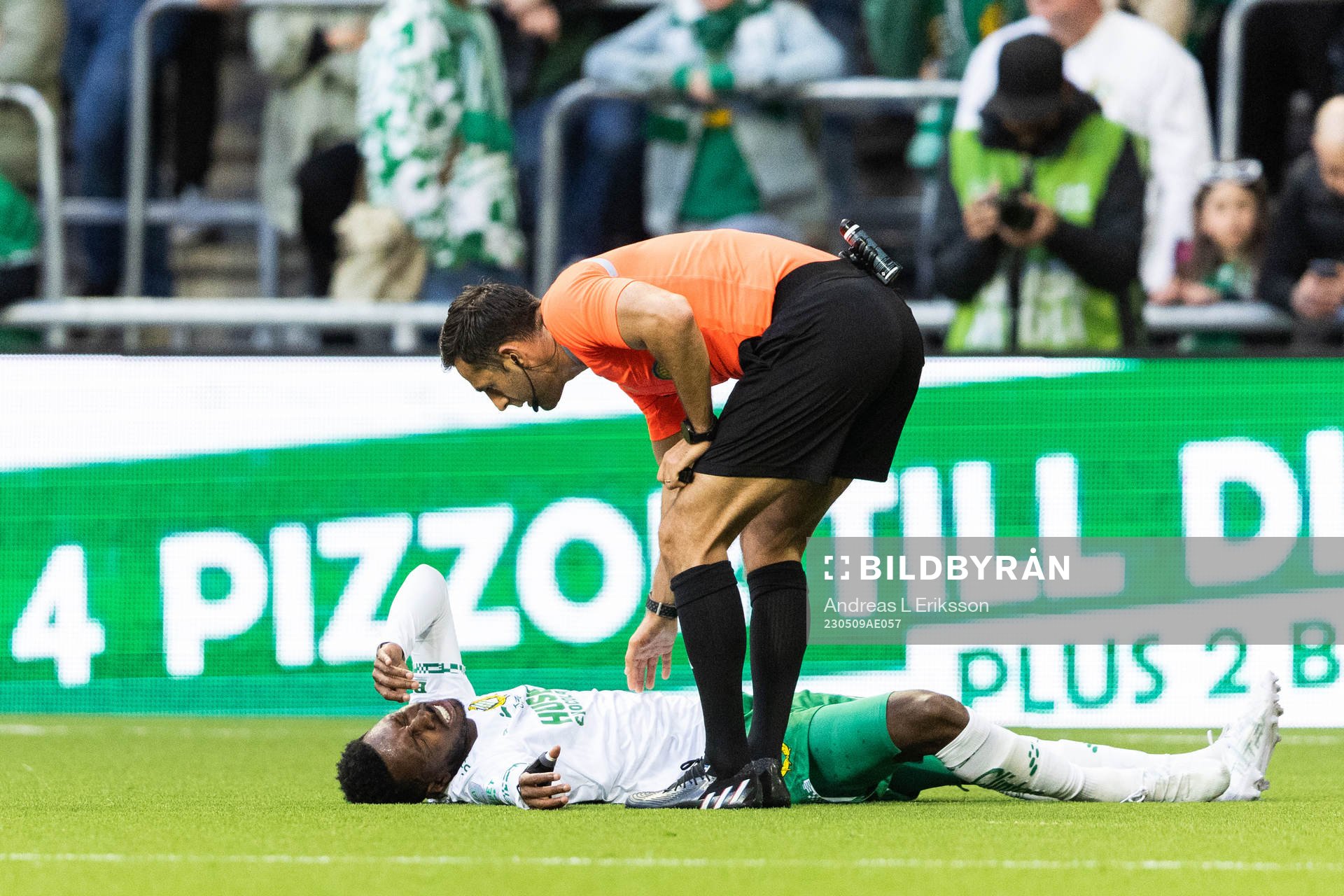 Domare Granit Maqedonci tittar till Hammarbys Shaquille