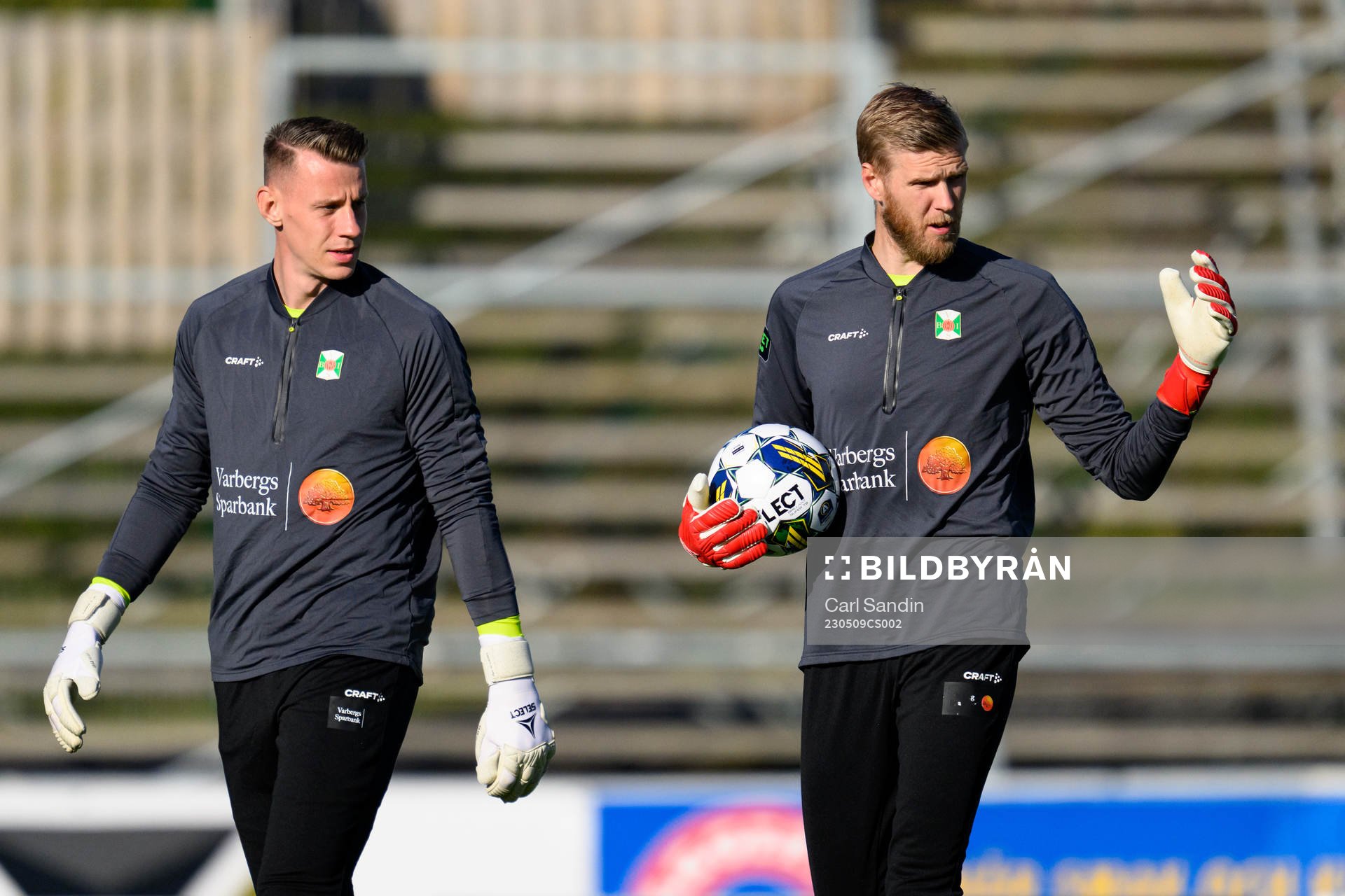 Varbergs målvakt David Olsson och målvakt Fredrik