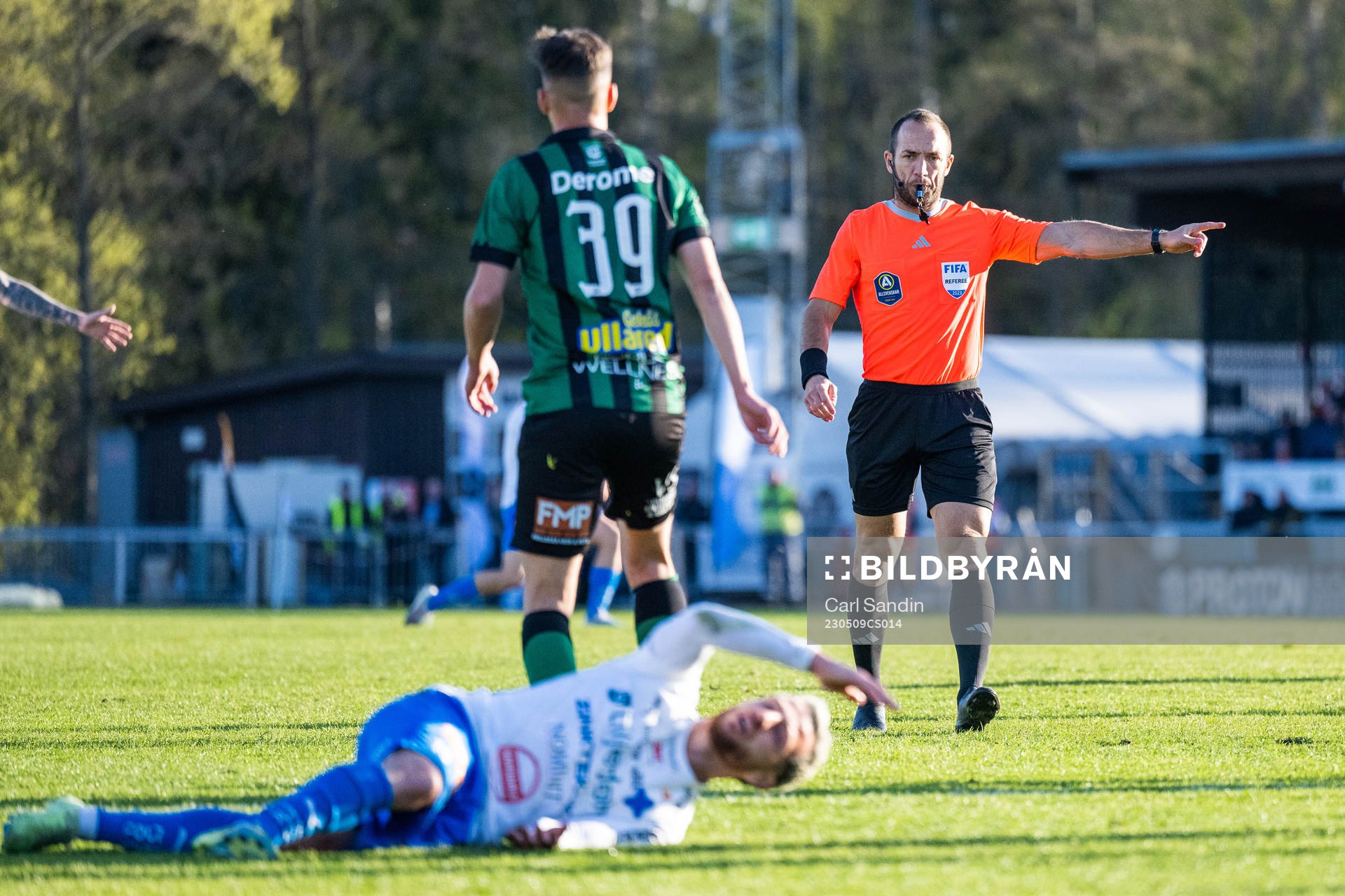 Domare Kaspar Sjöberg  dömer straff för Värnamo