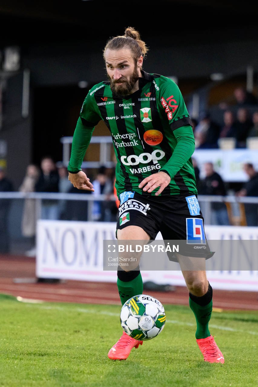 Varbergs Oskar Sverrisson