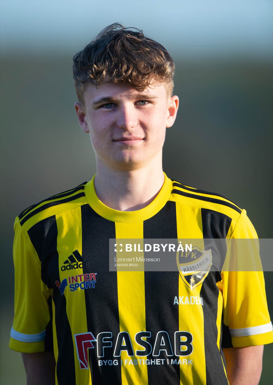 Lagbilder IFK Hässleholms ungdomslag i Hässleholm 8 maj