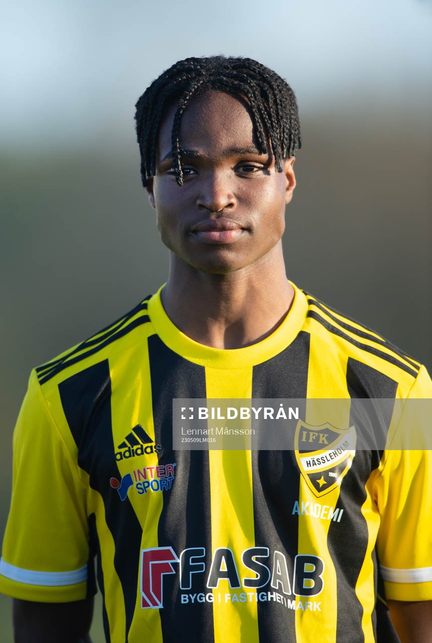 Lagbilder IFK Hässleholms ungdomslag i Hässleholm 8 maj