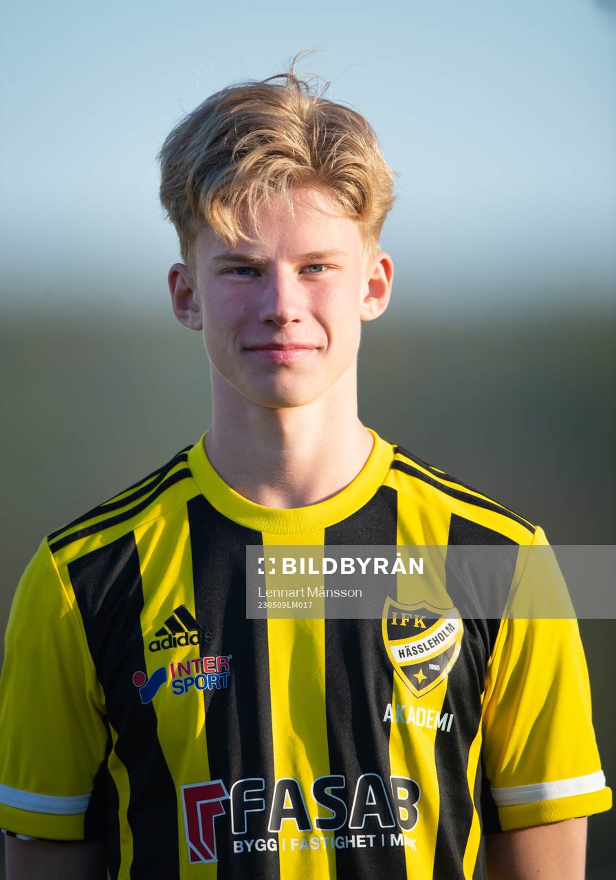 Lagbilder IFK Hässleholms ungdomslag i Hässleholm 8 maj