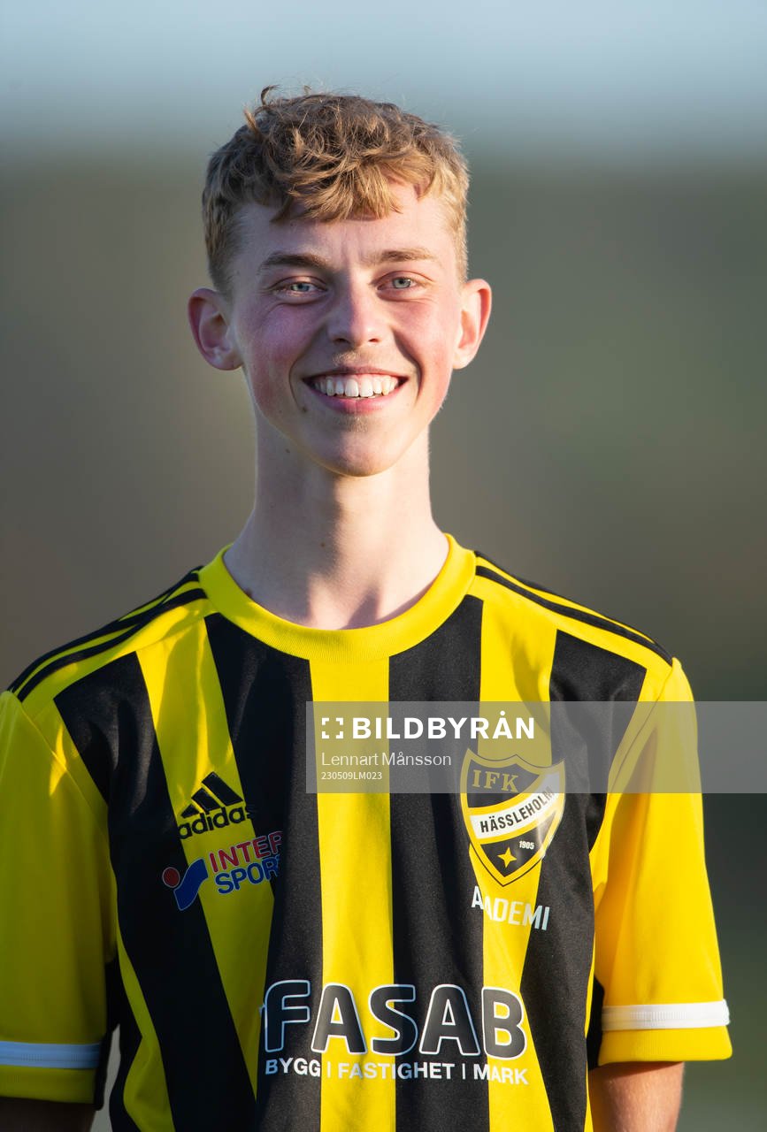 Lagbilder IFK Hässleholms ungdomslag i Hässleholm 8 maj