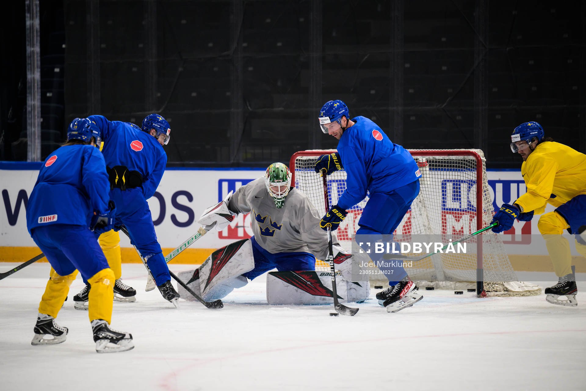 Lukas Bengtsson, goaltender Jesper Wallstedt, Patrik Nemeth